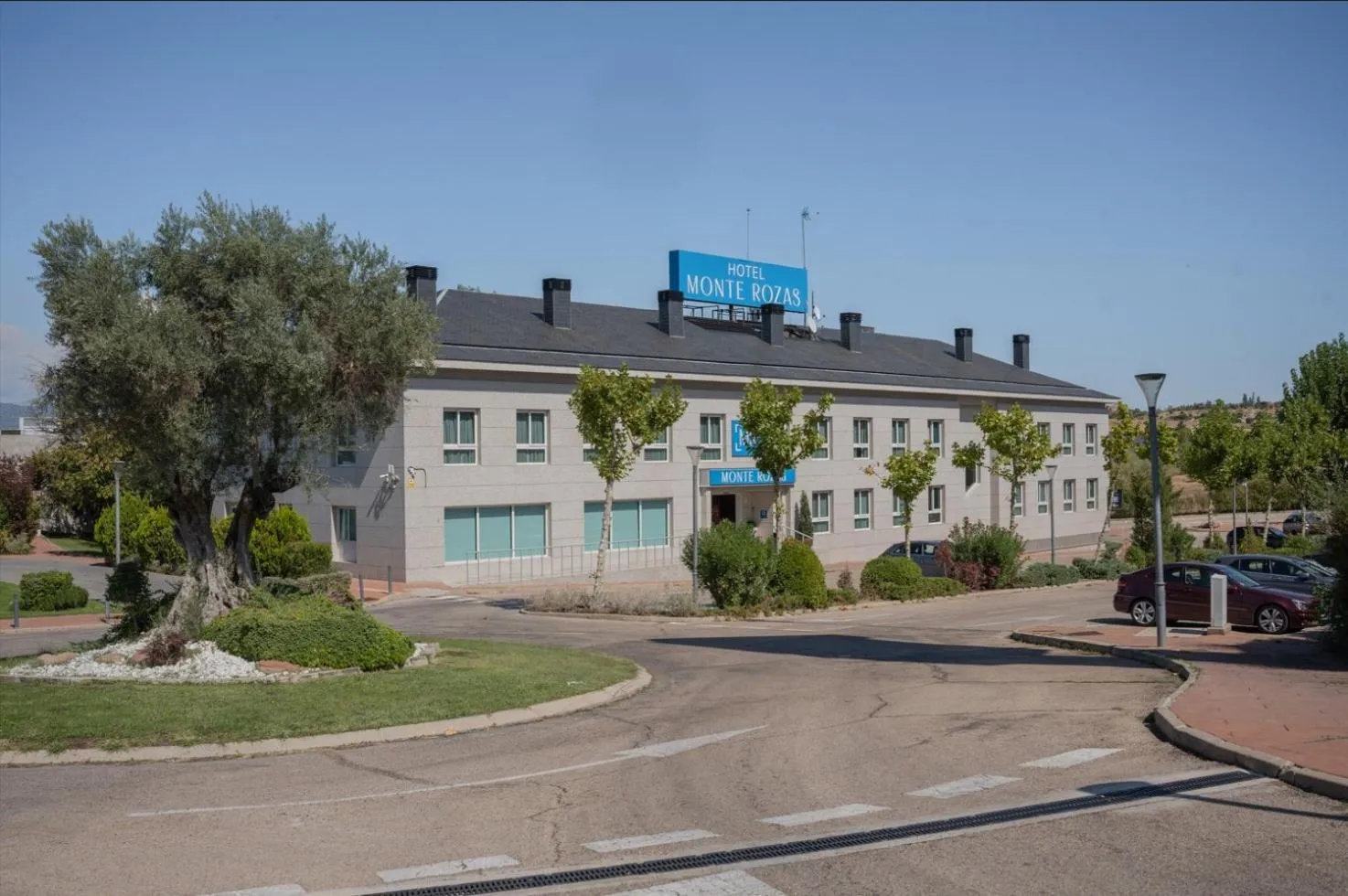 Facade/entrance in Hotel Monte Rozas