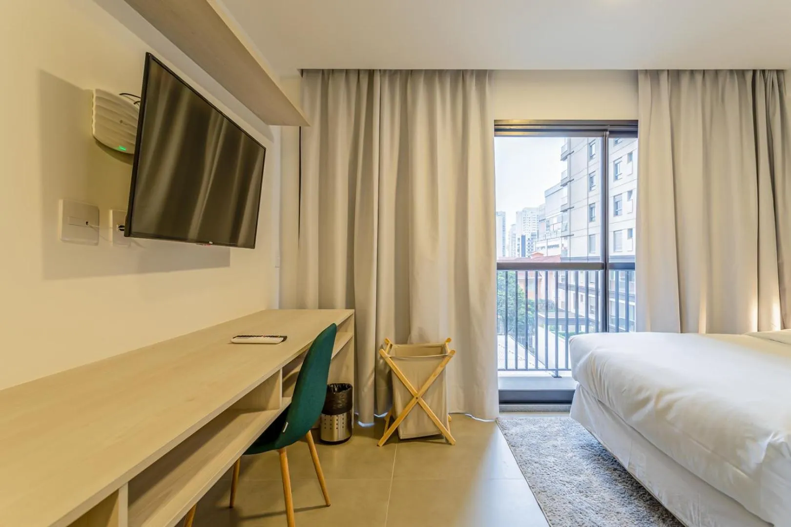 Bed in Charlie Sabiá Moema Essential