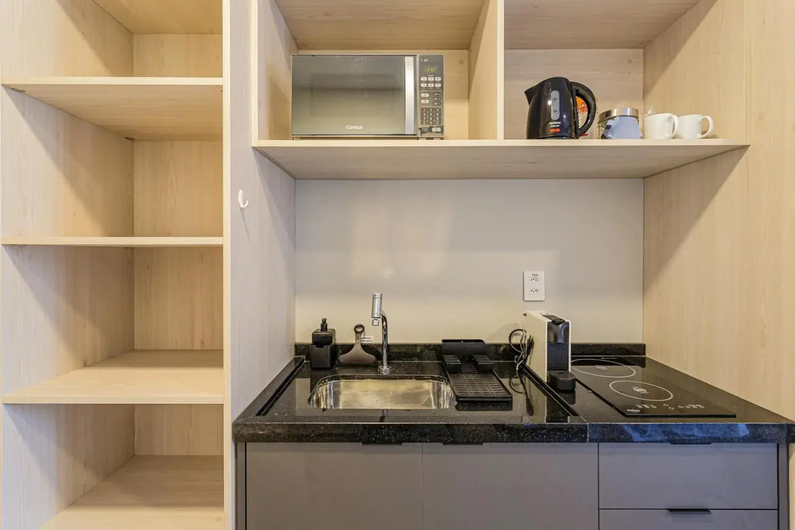 Studio - Disability Access in Charlie Sabiá Moema Essential Studio - Disability Access in Charlie Sabiá Moema Essential