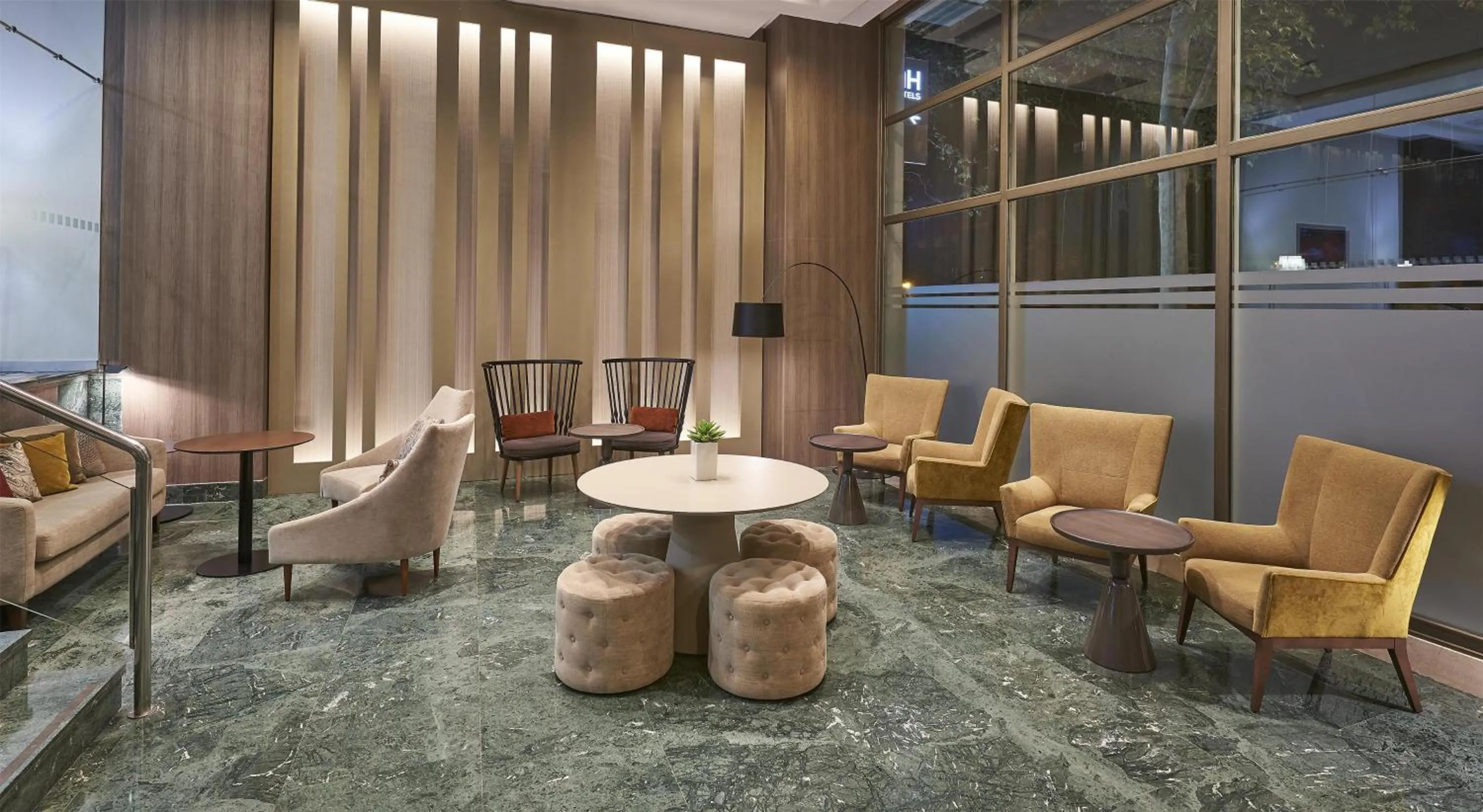 Lobby or reception in NH Valencia Center