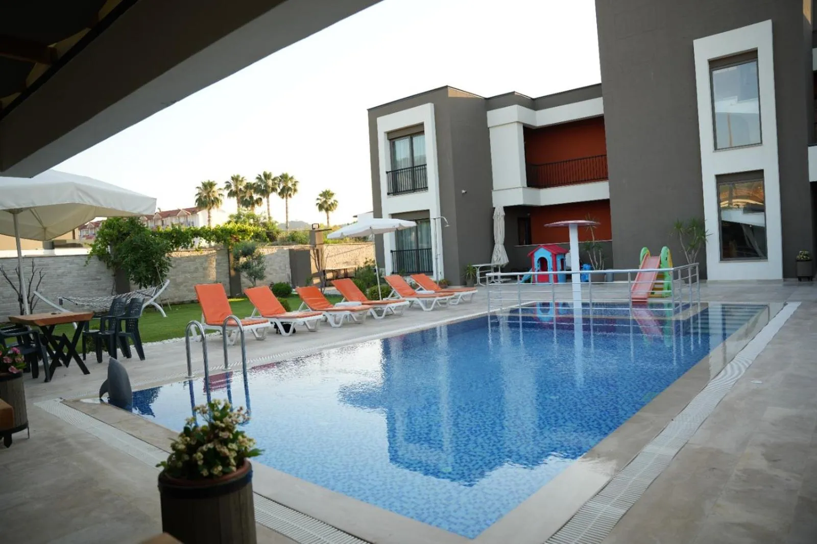 Pool view in Eva Apart Kemer
