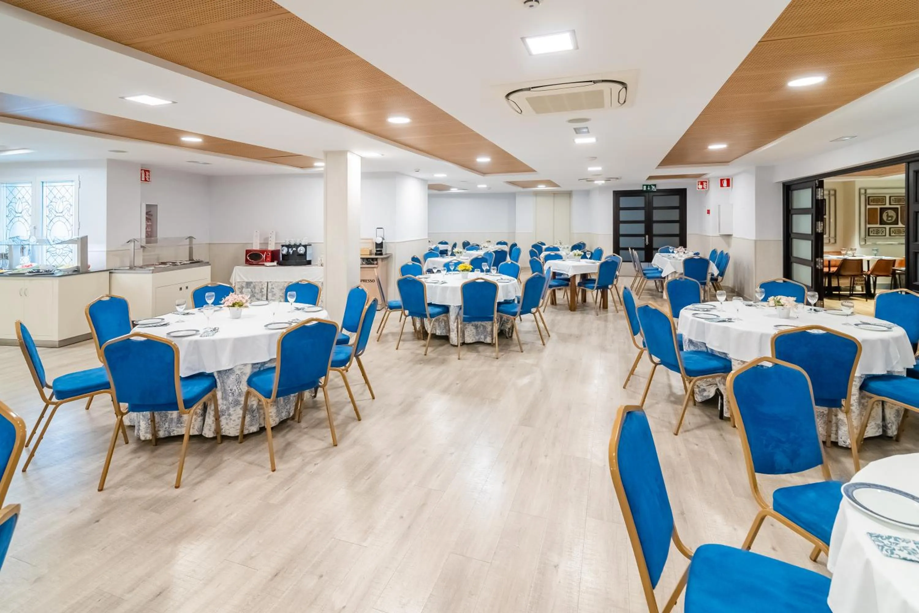 Buffet breakfast in Hotel Selu