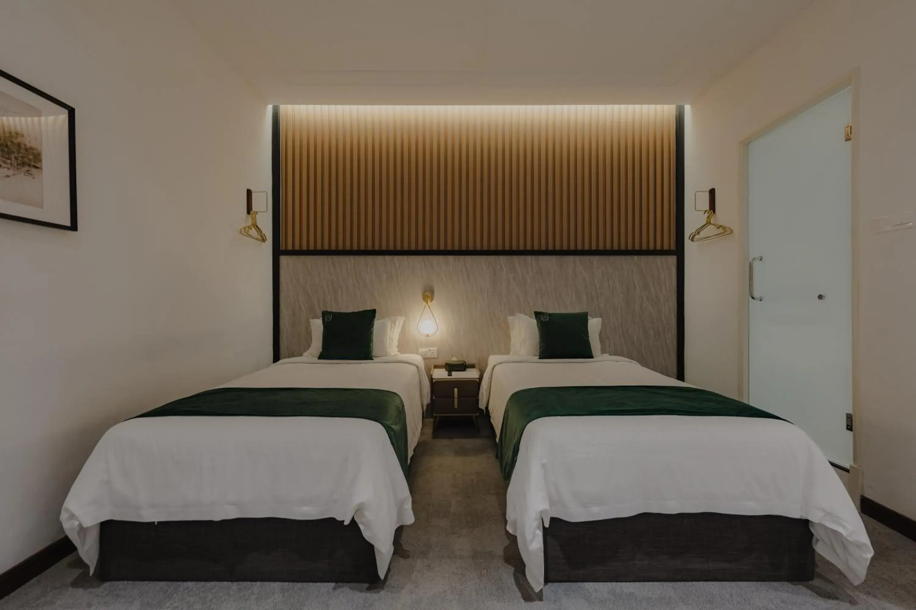 Classic Twin Room (No Window) in Signel Poshtel, the Rare Gem of North Borneo Classic Twin Room (No Window) in Signel Poshtel, the Rare Gem of North Borneo