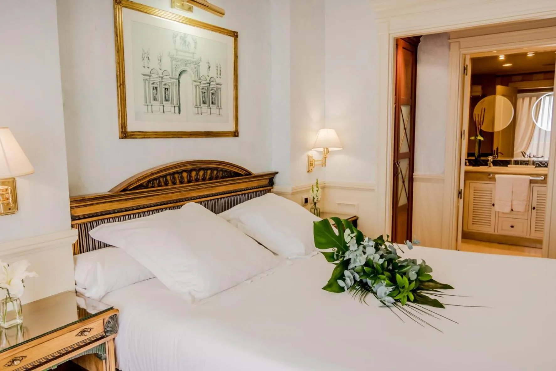 Bed in Guadalpin Suites