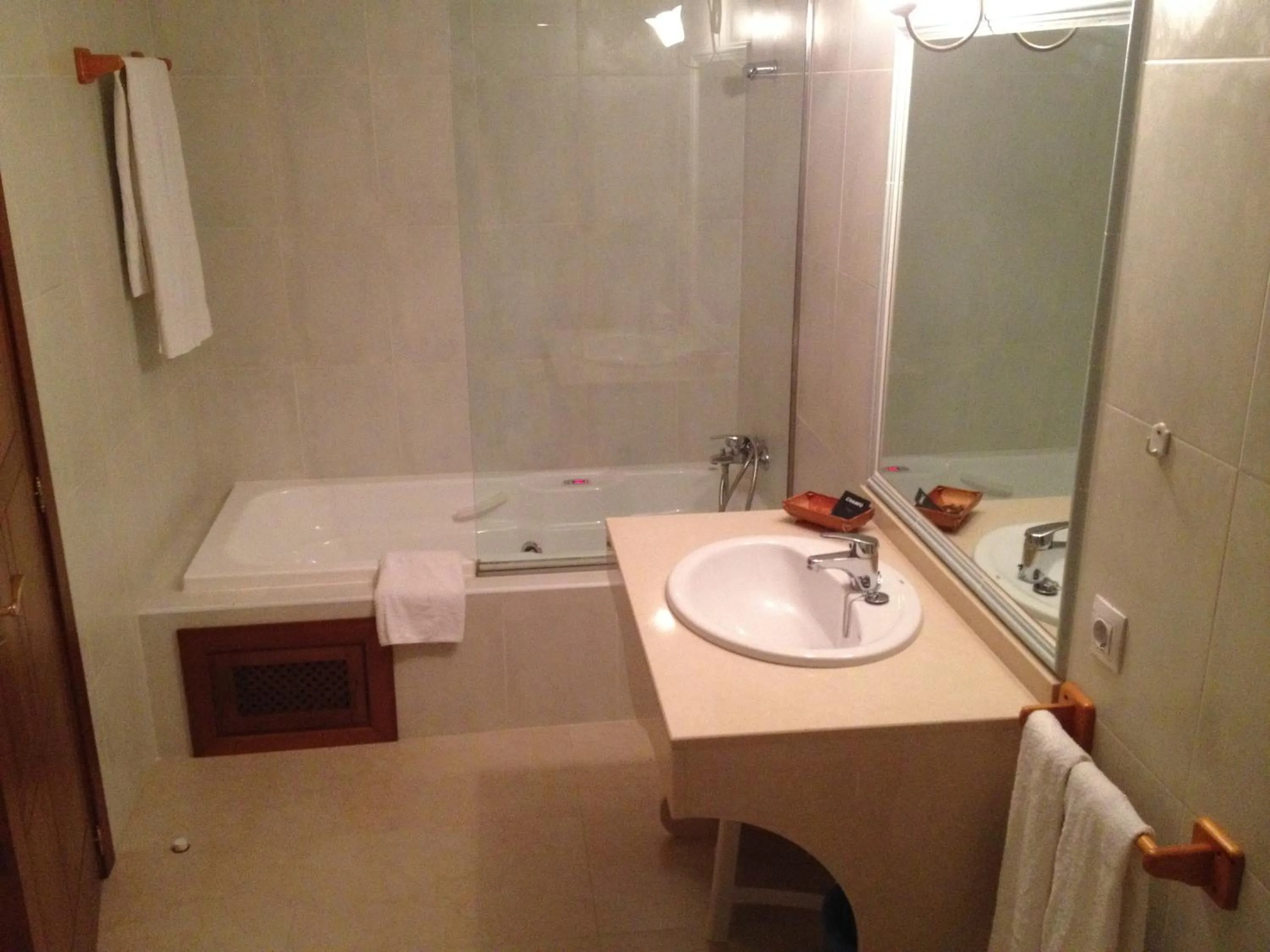 Bathroom in Hotel Las Fuentes