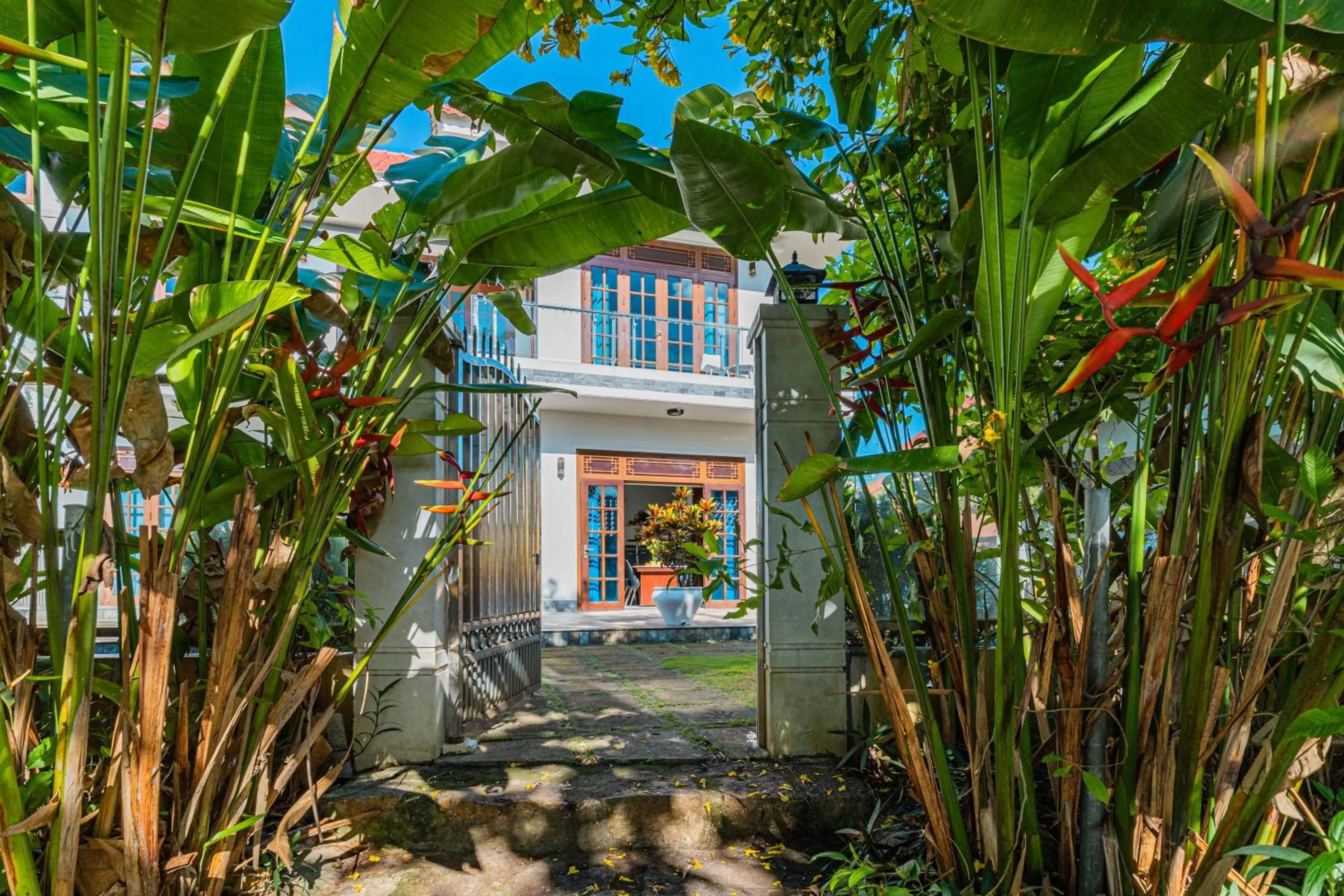 Patio in Sông River Homestay Hội An