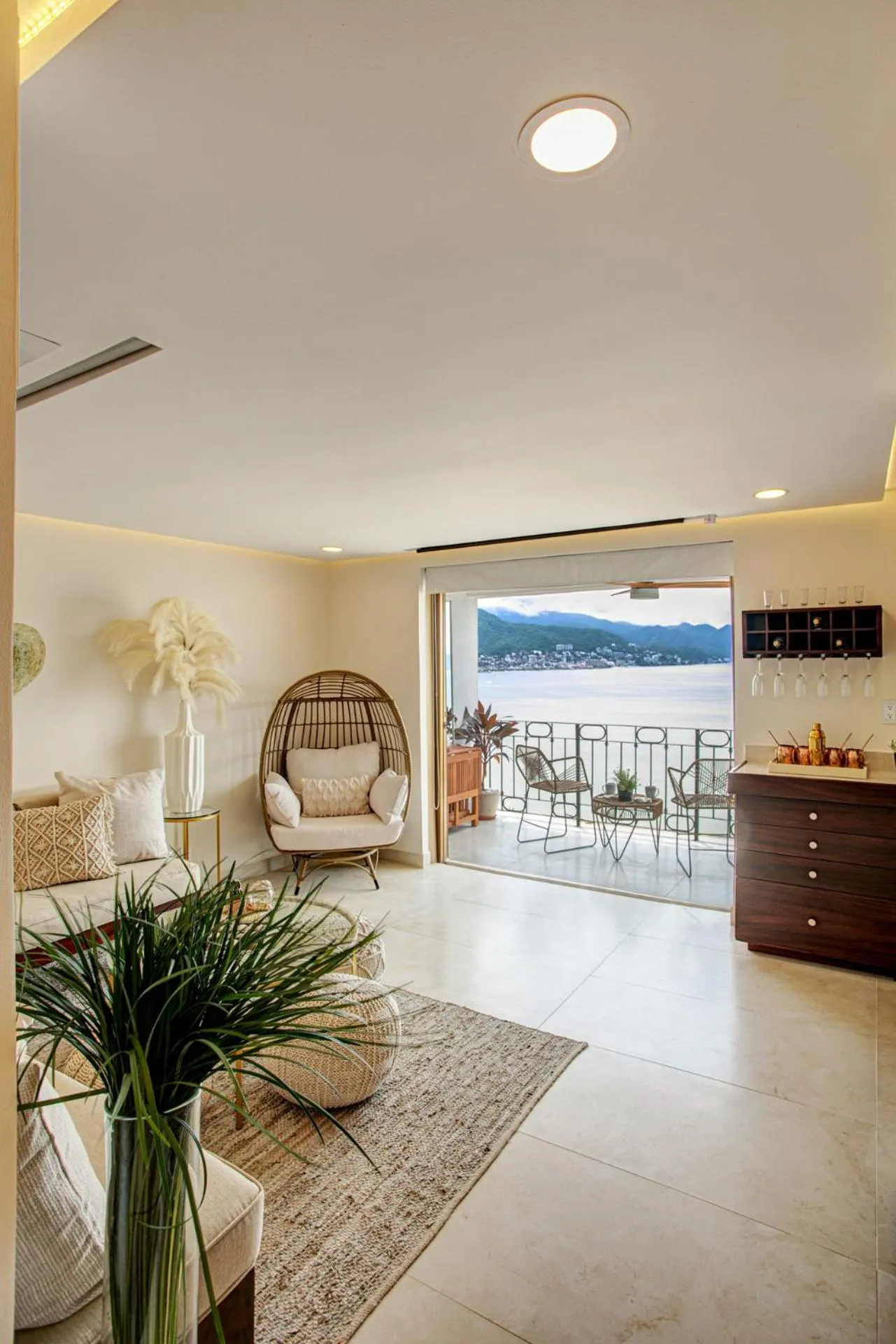 Sunscape Residence Tower