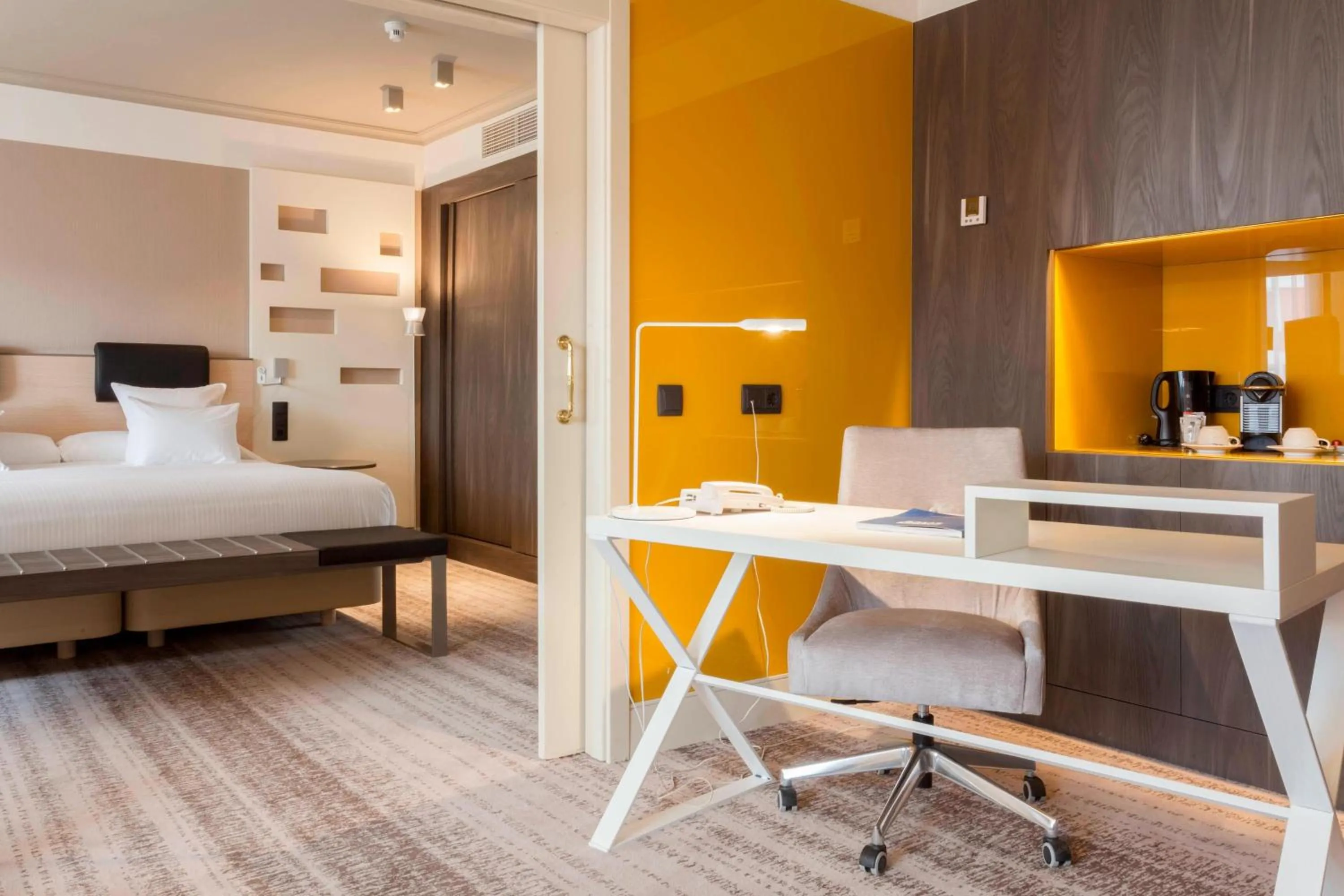 Bedroom, Bed in Madrid Marriott Auditorium Hotel & Conference Center