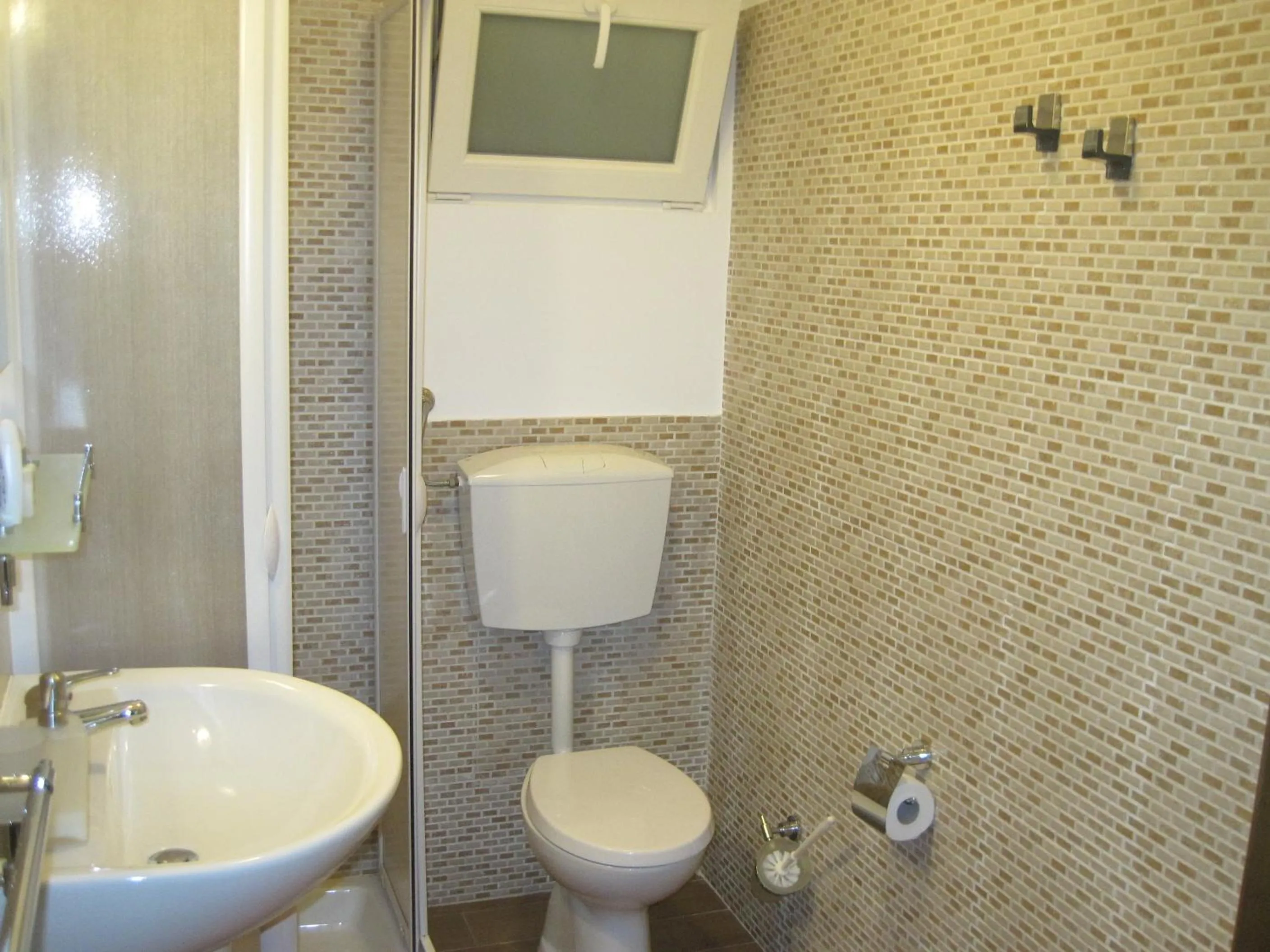 Property building in Santos B&B
