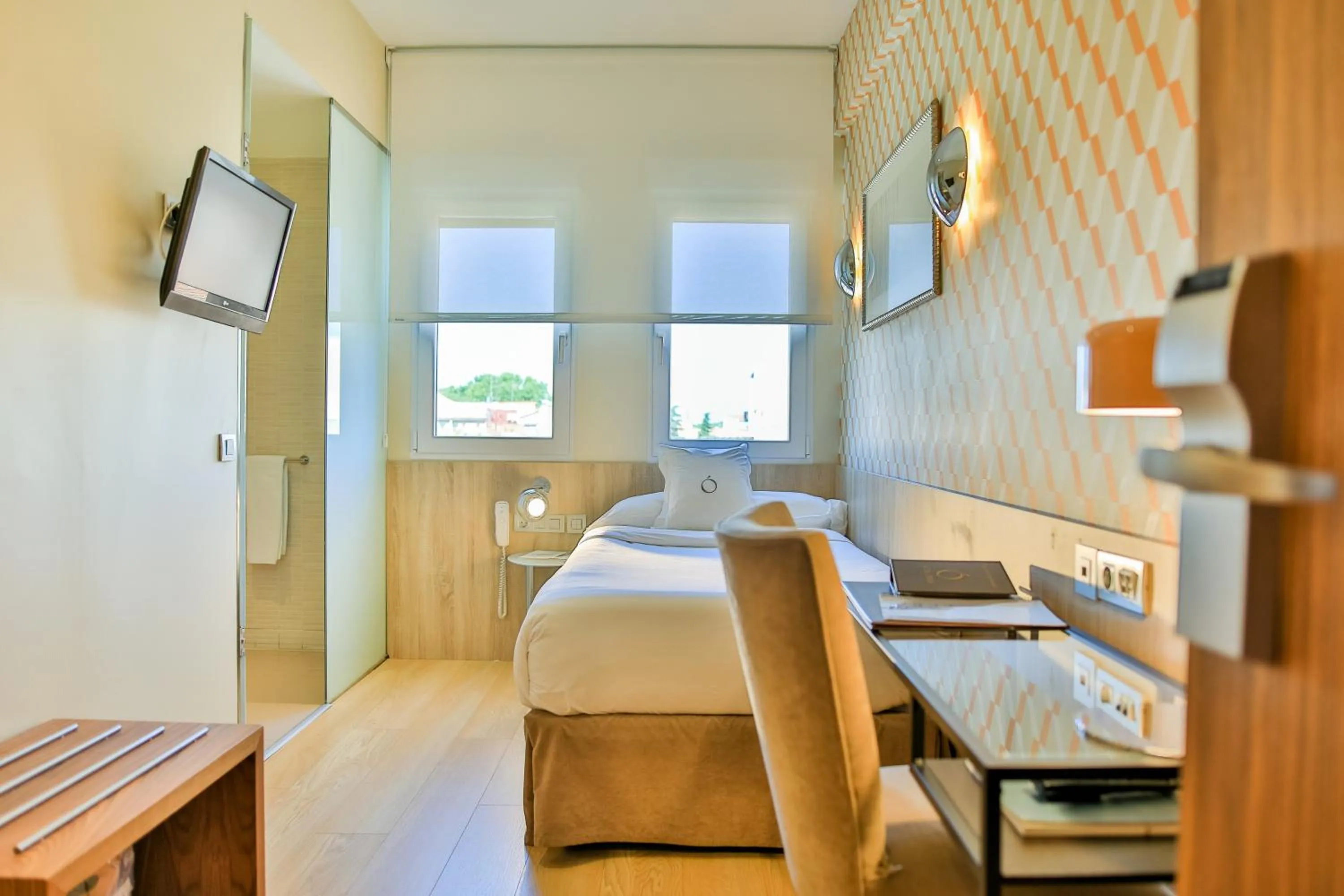 Bedroom, Bed in Hotel Opera