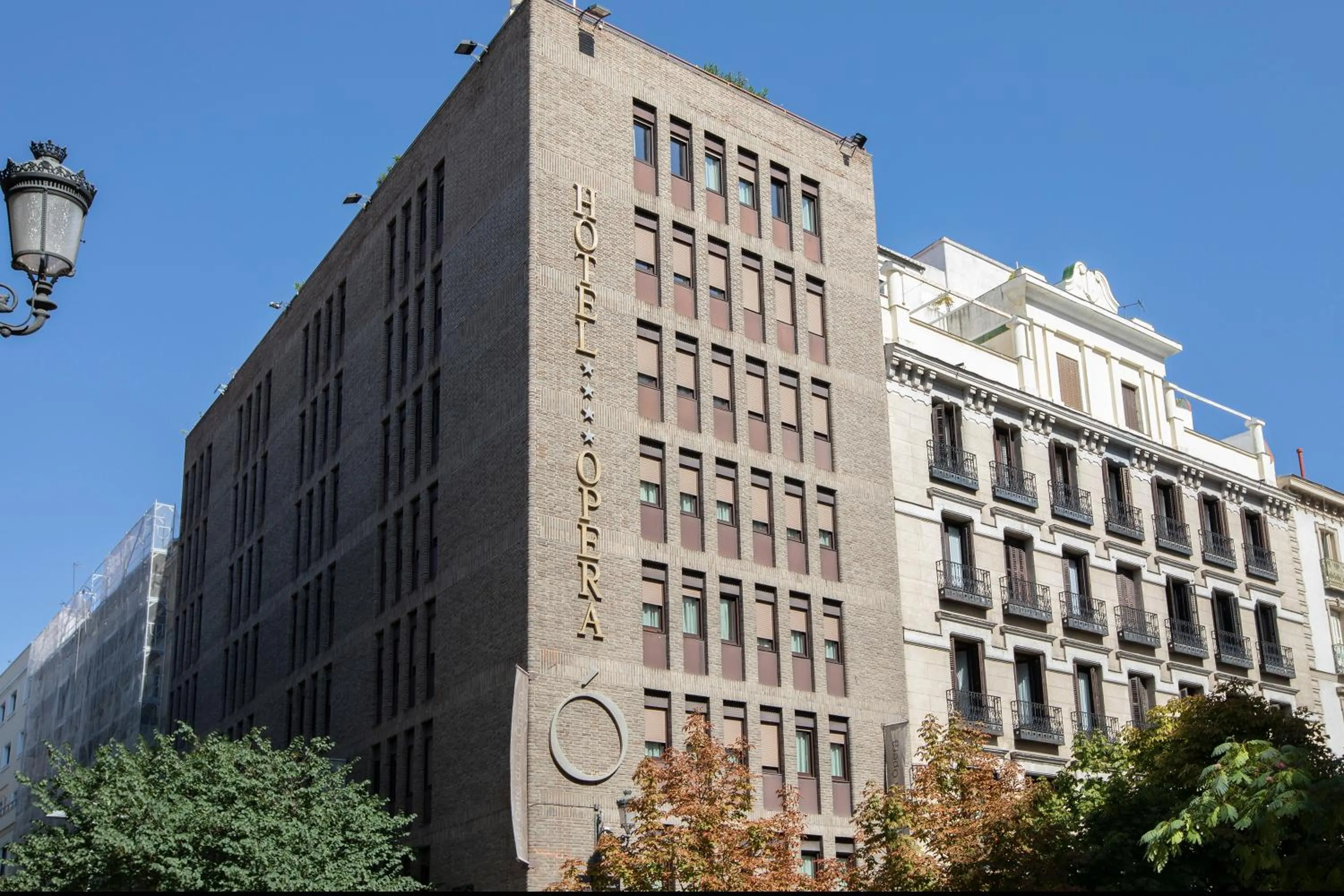 Property building in Hotel Opera