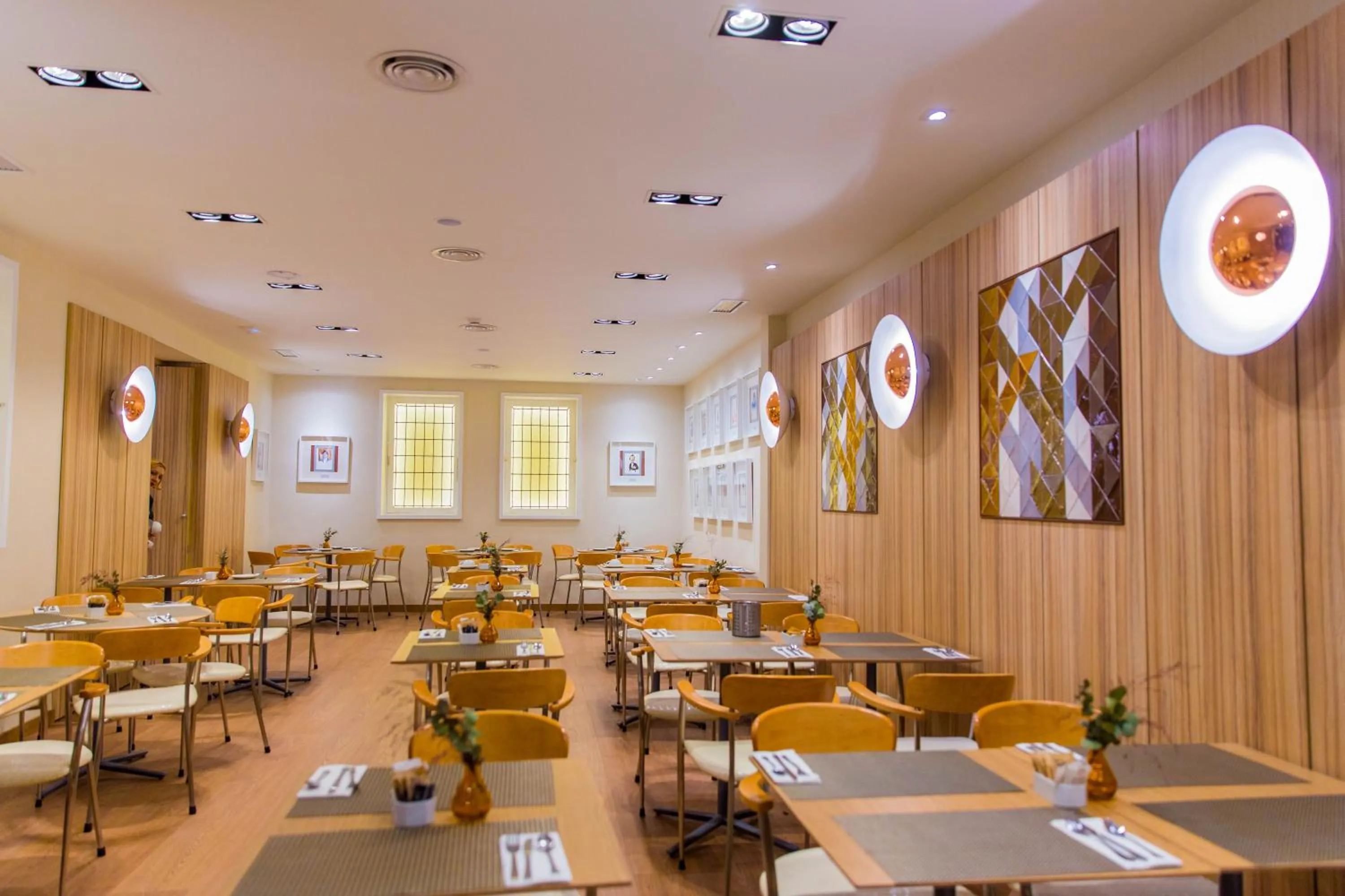 Breakfast in Hotel Opera