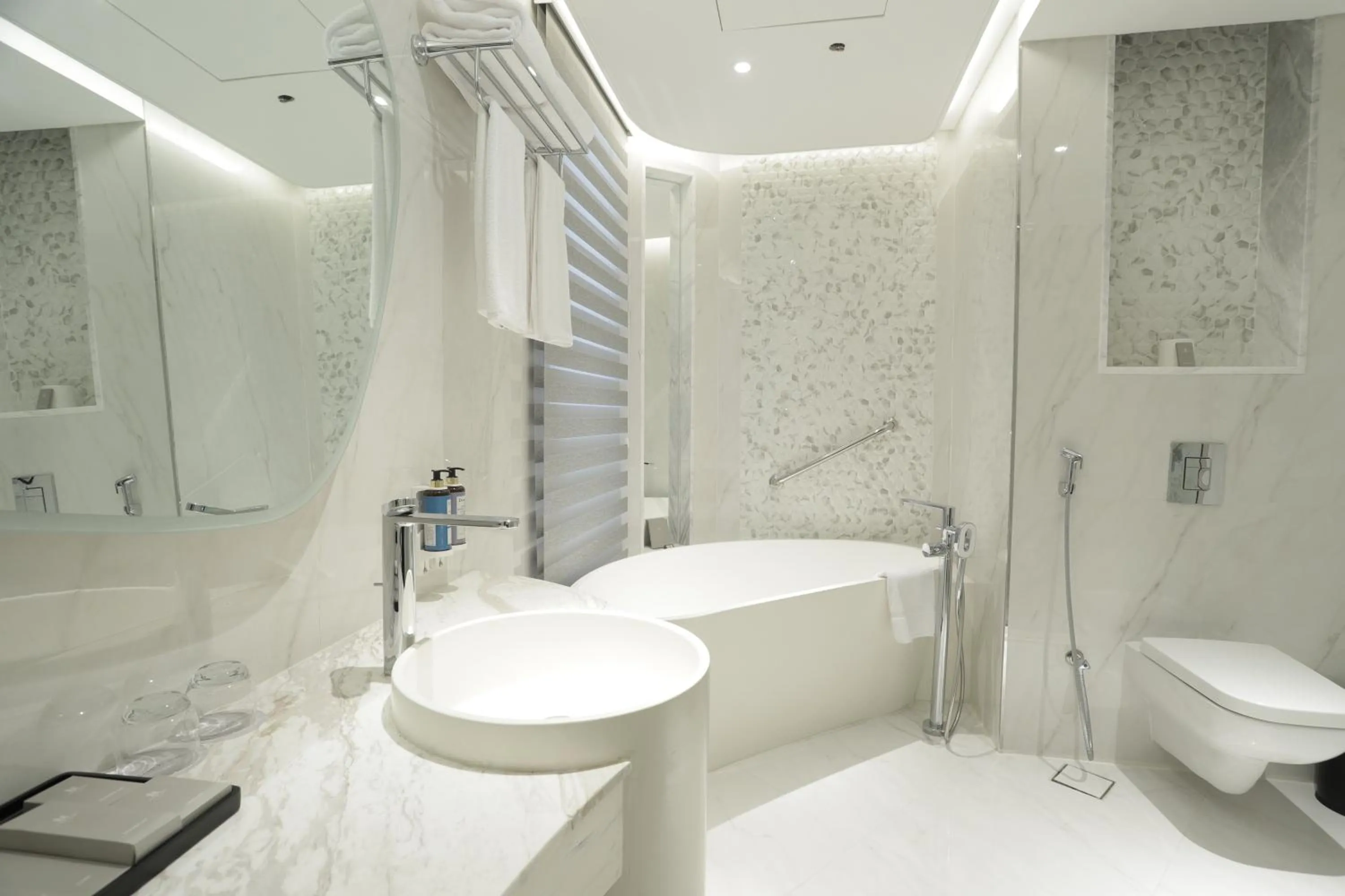 Shower in Century Marina Hotel - Lusail