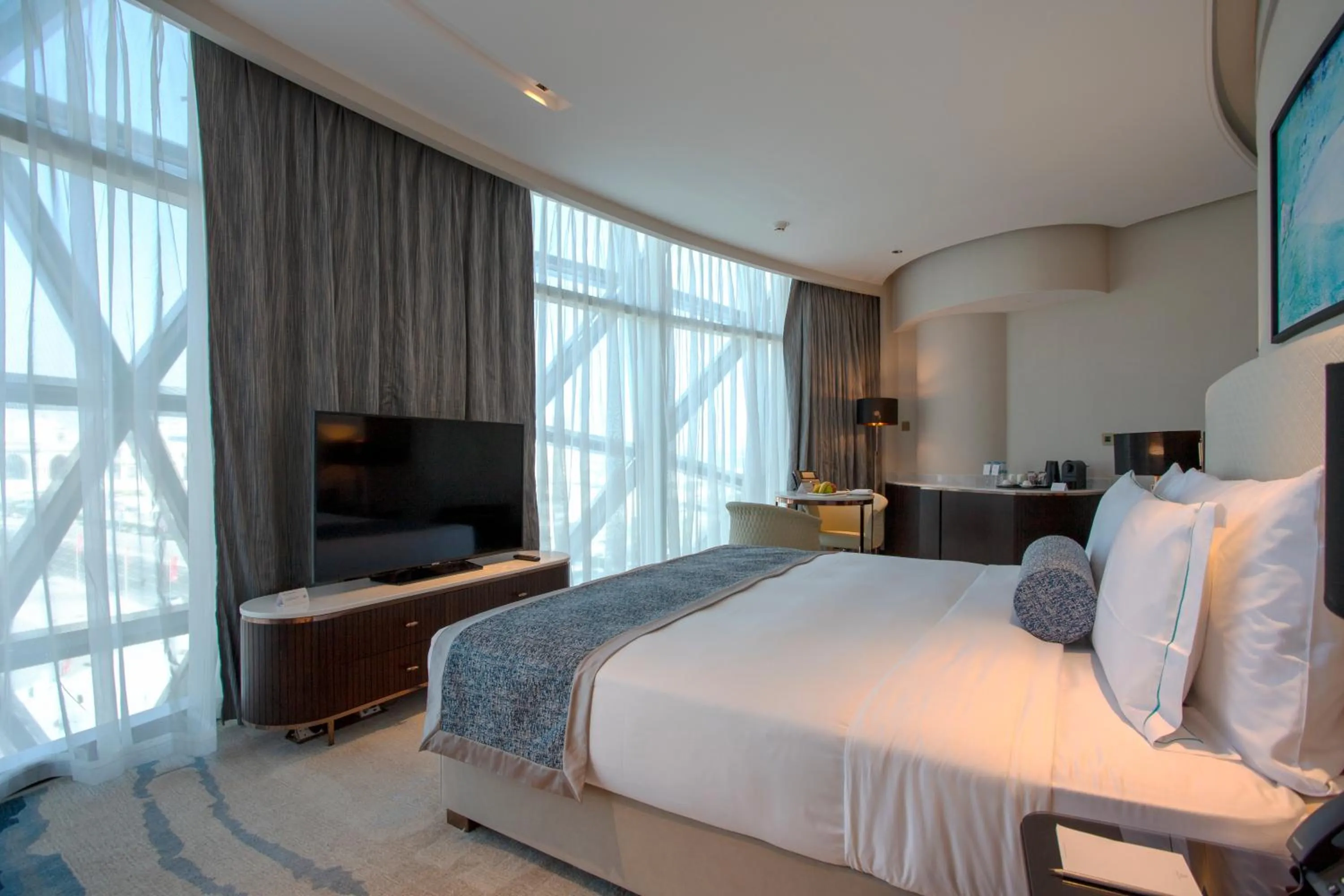 Photo of the whole room, Bed in Century Marina Hotel - Lusail