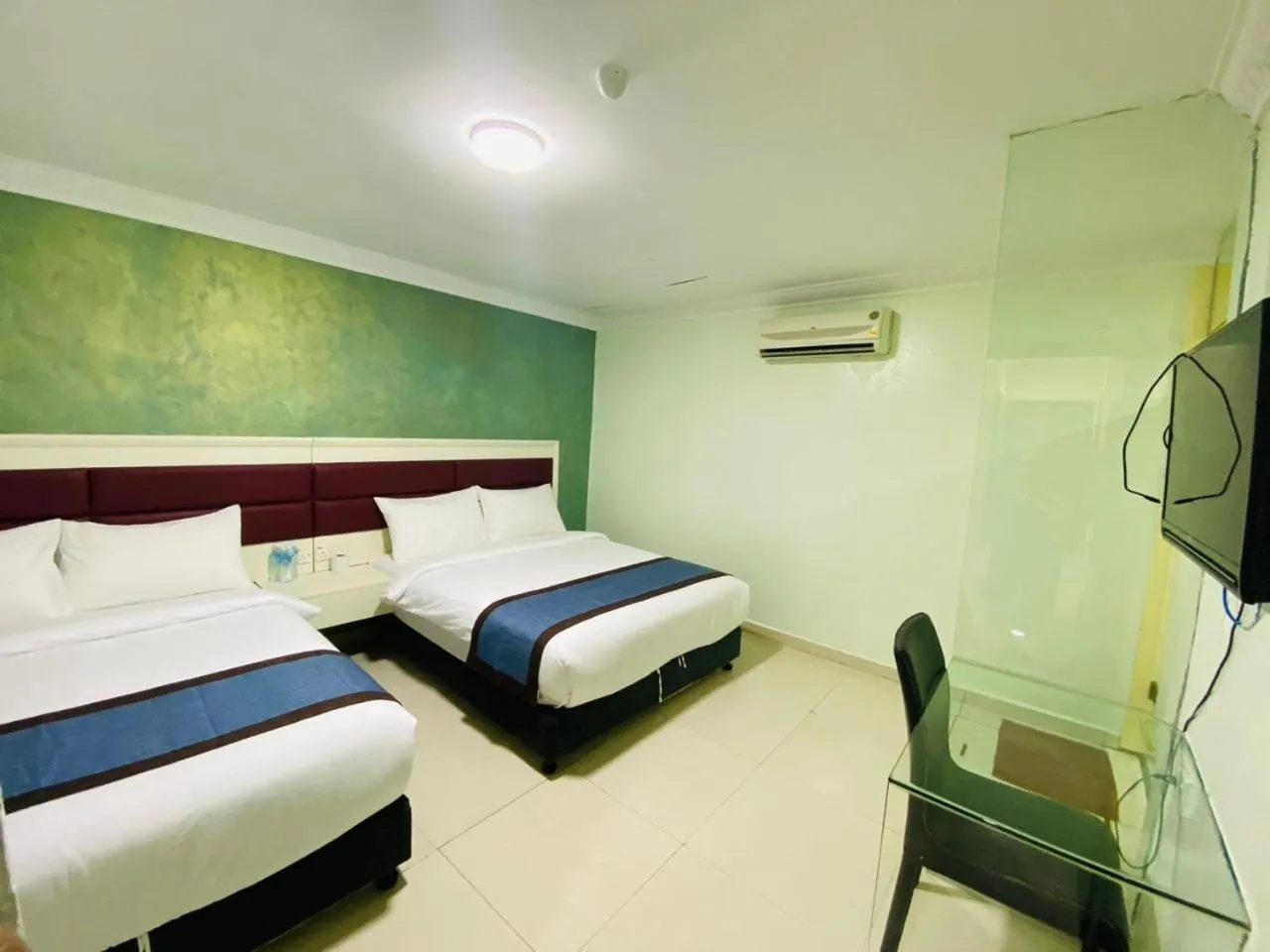 Bedroom in Surya Boutique Hotel Klang