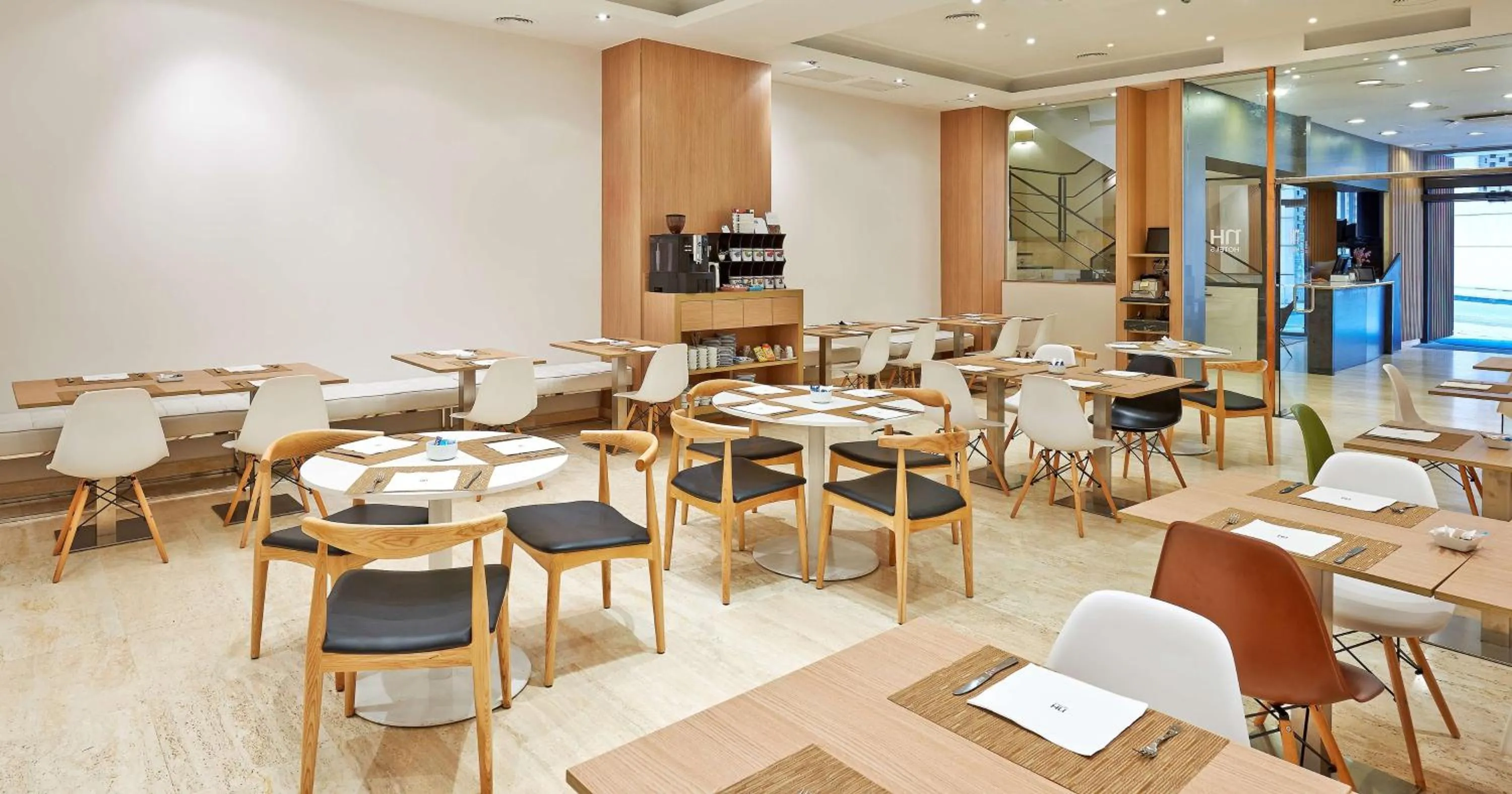 Restaurant/places to eat in NH Bilbao Deusto