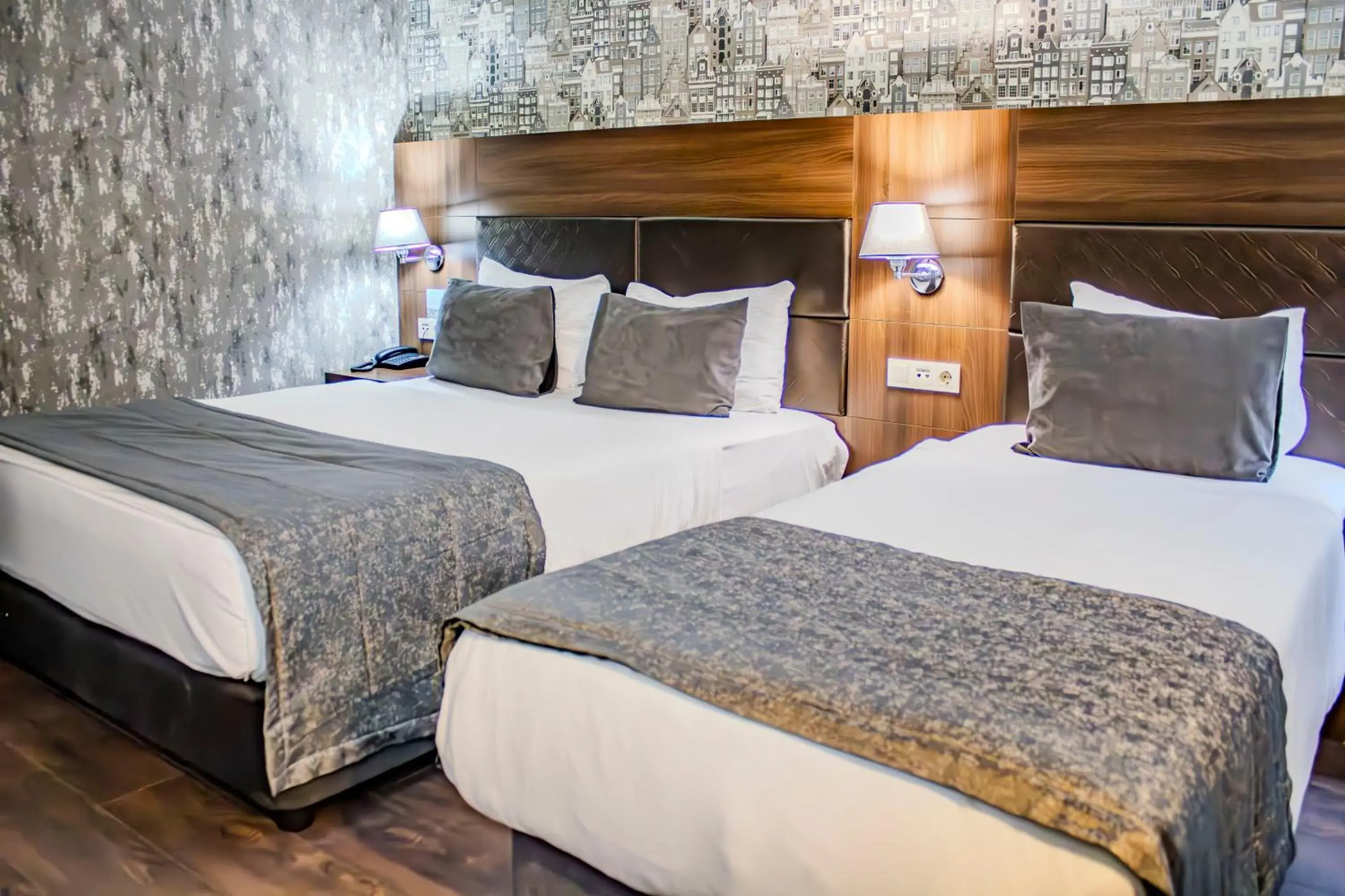 Double or Twin Room with Bathroom - single occupancy in Ma City Hotel Double or Twin Room with Bathroom - single occupancy in Ma City Hotel