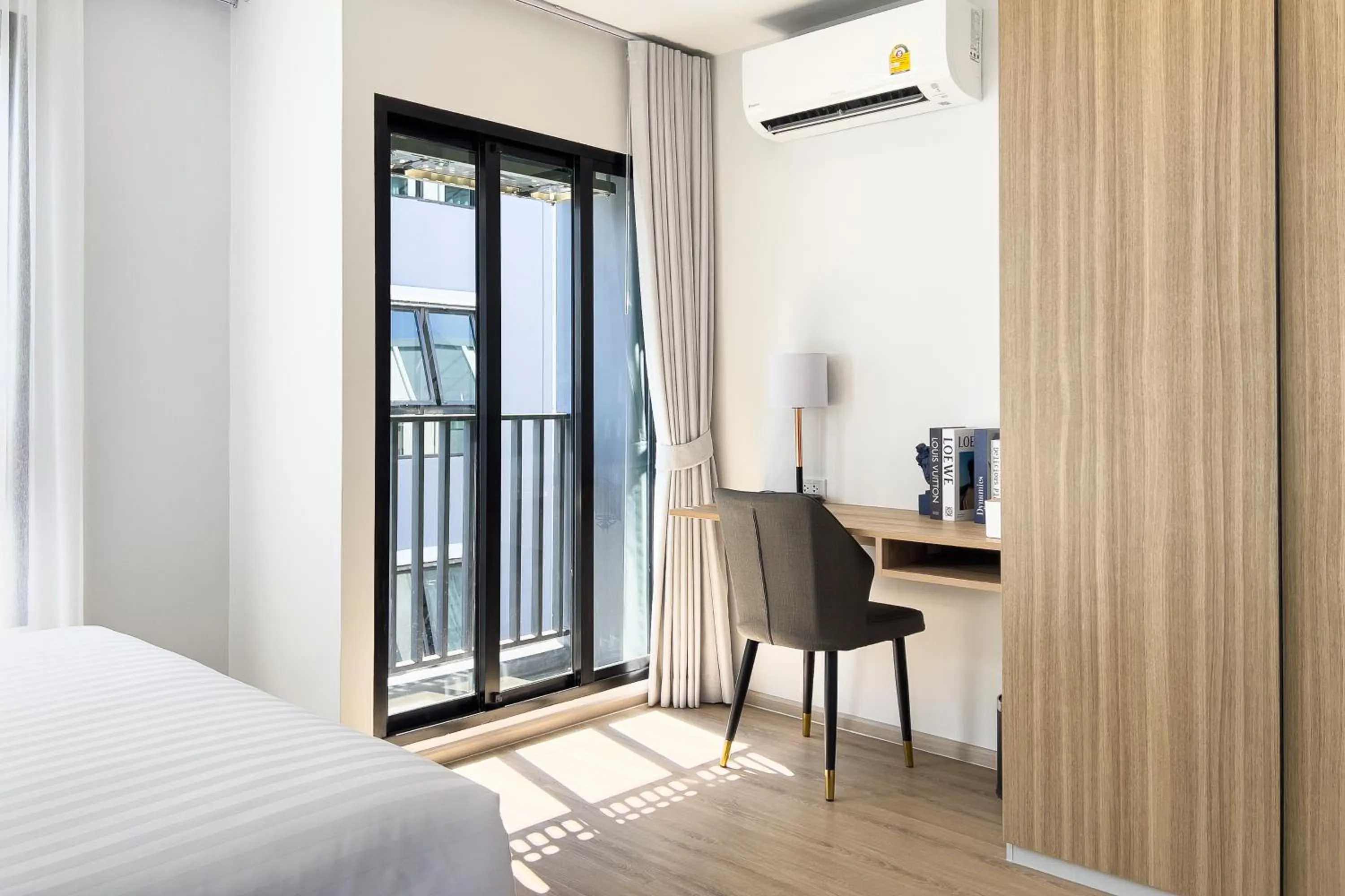 Bedroom, Bed in Wellness Stay & Hotel Sukhumvit 107