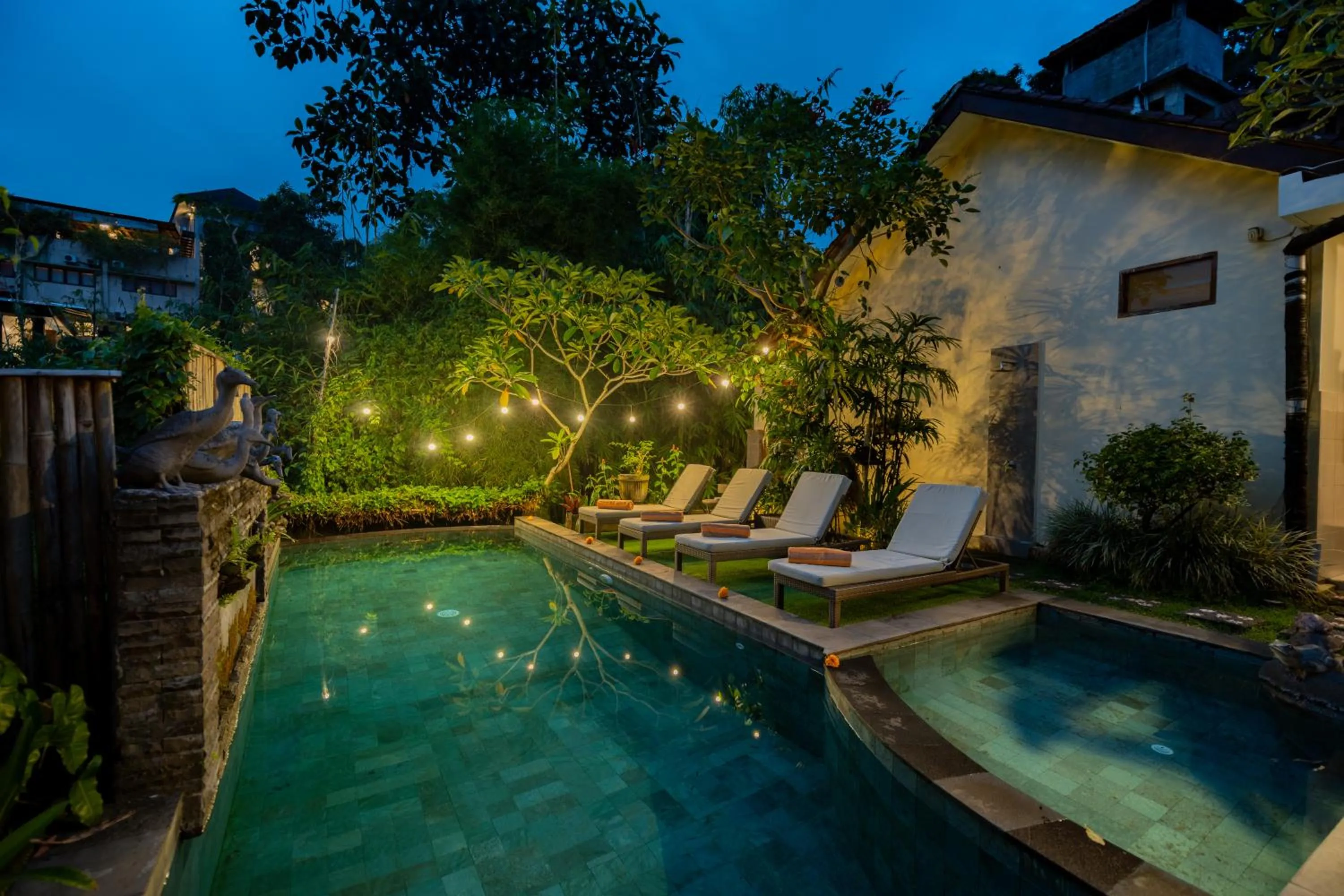 Swimming pool in Desak Putu Putra Hidden