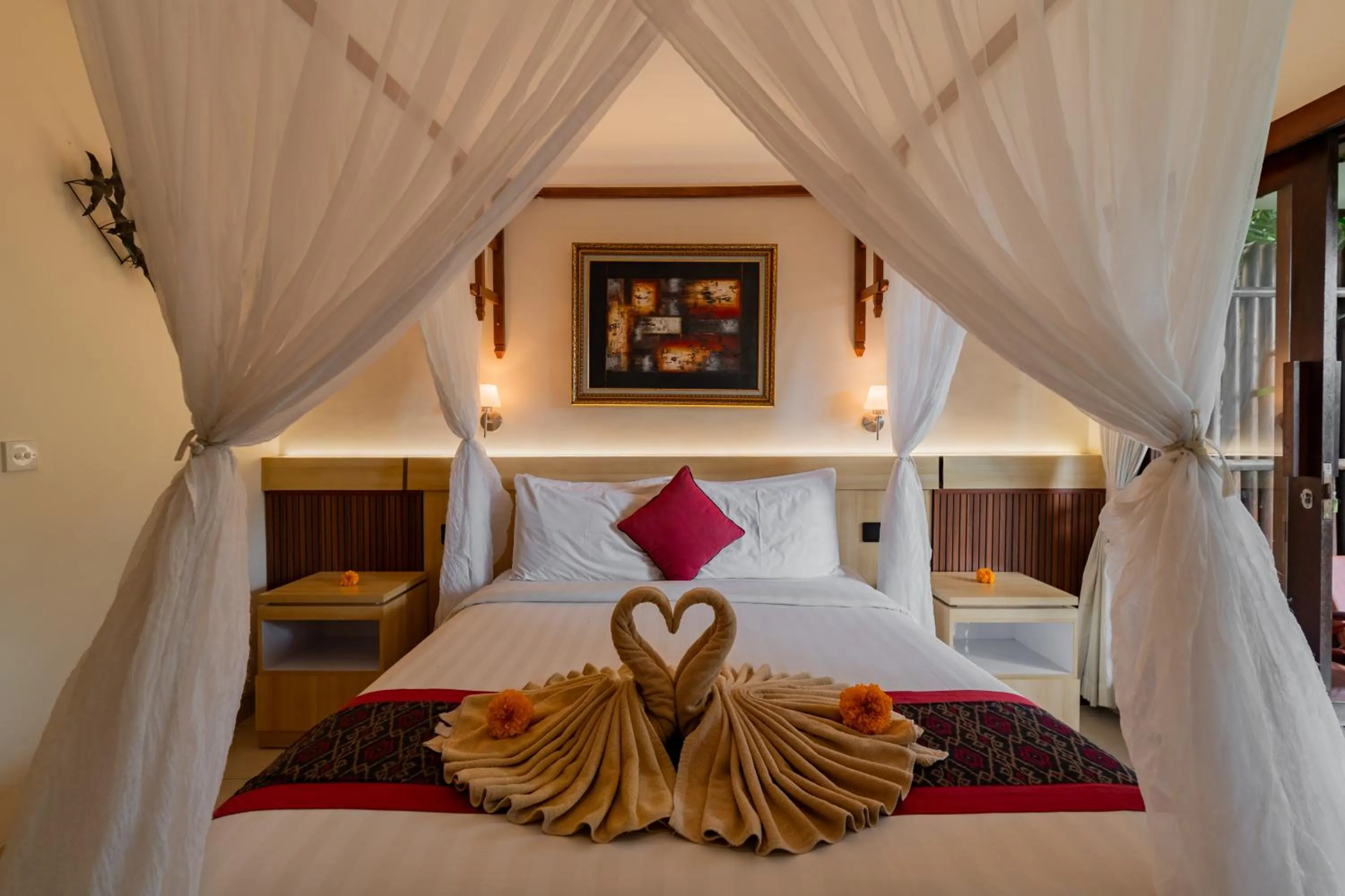 Bedroom, Bed in Desak Putu Putra Hidden