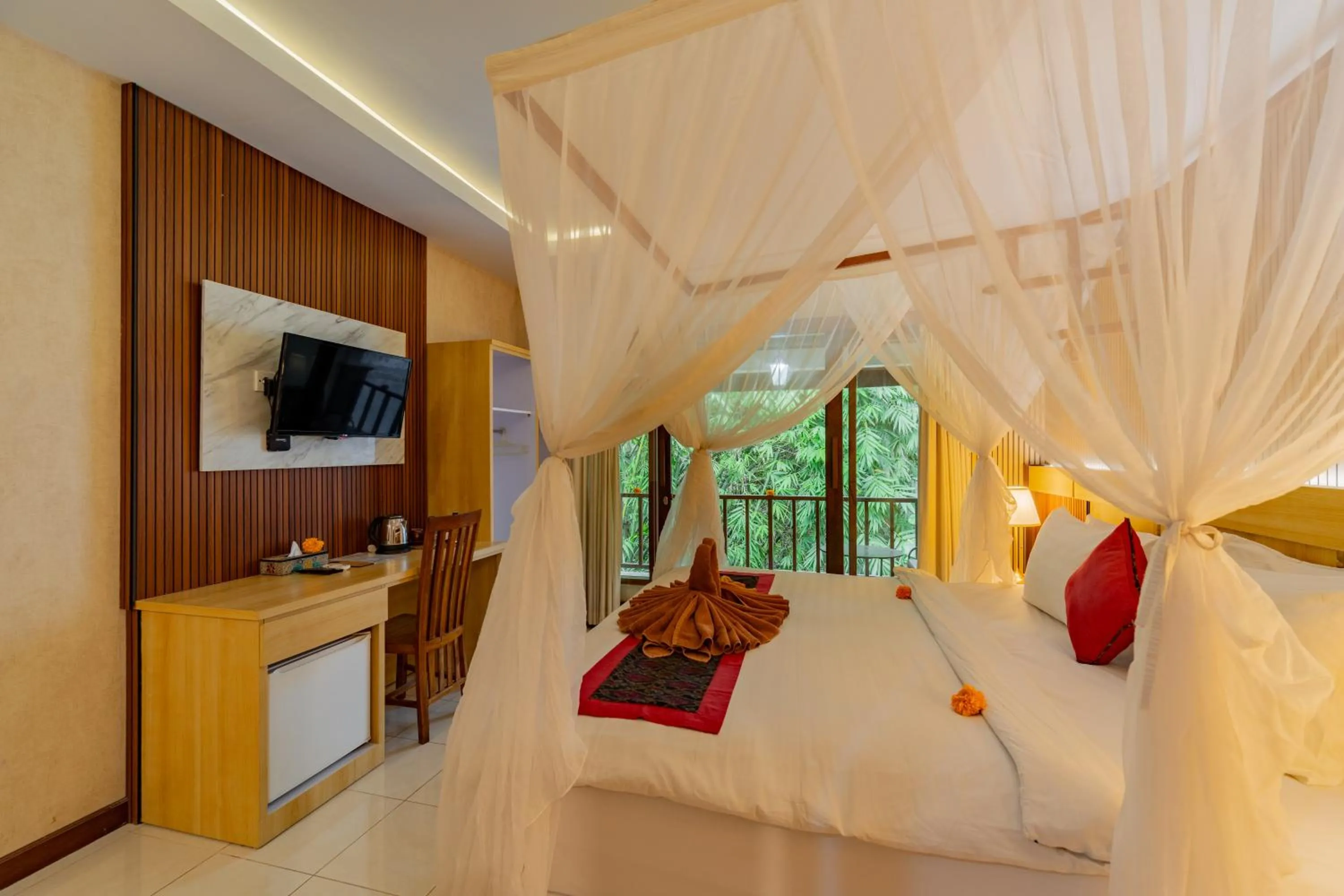 Bedroom, Bed in Desak Putu Putra Hidden