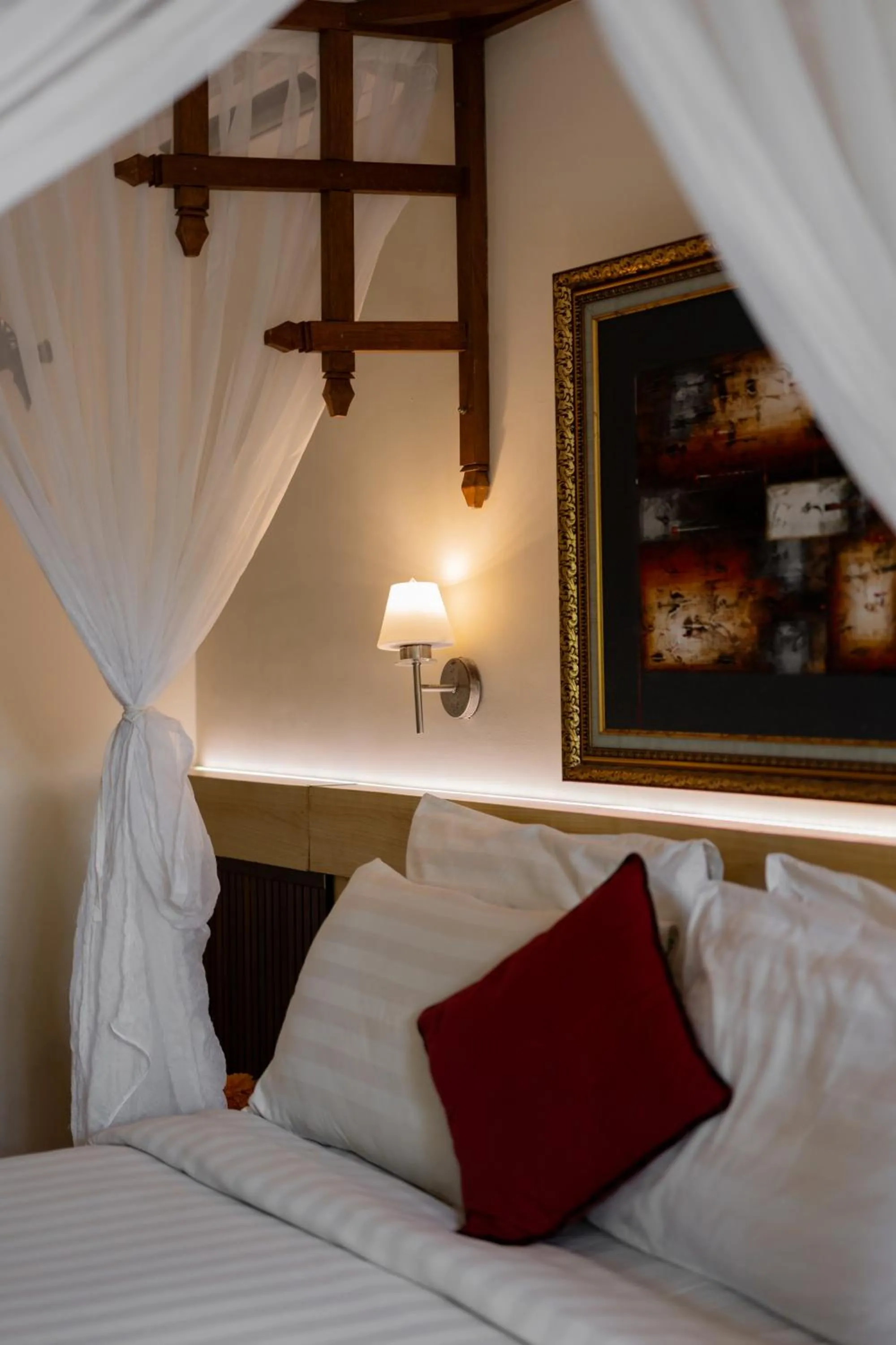 Bed in Desak Putu Putra Hidden