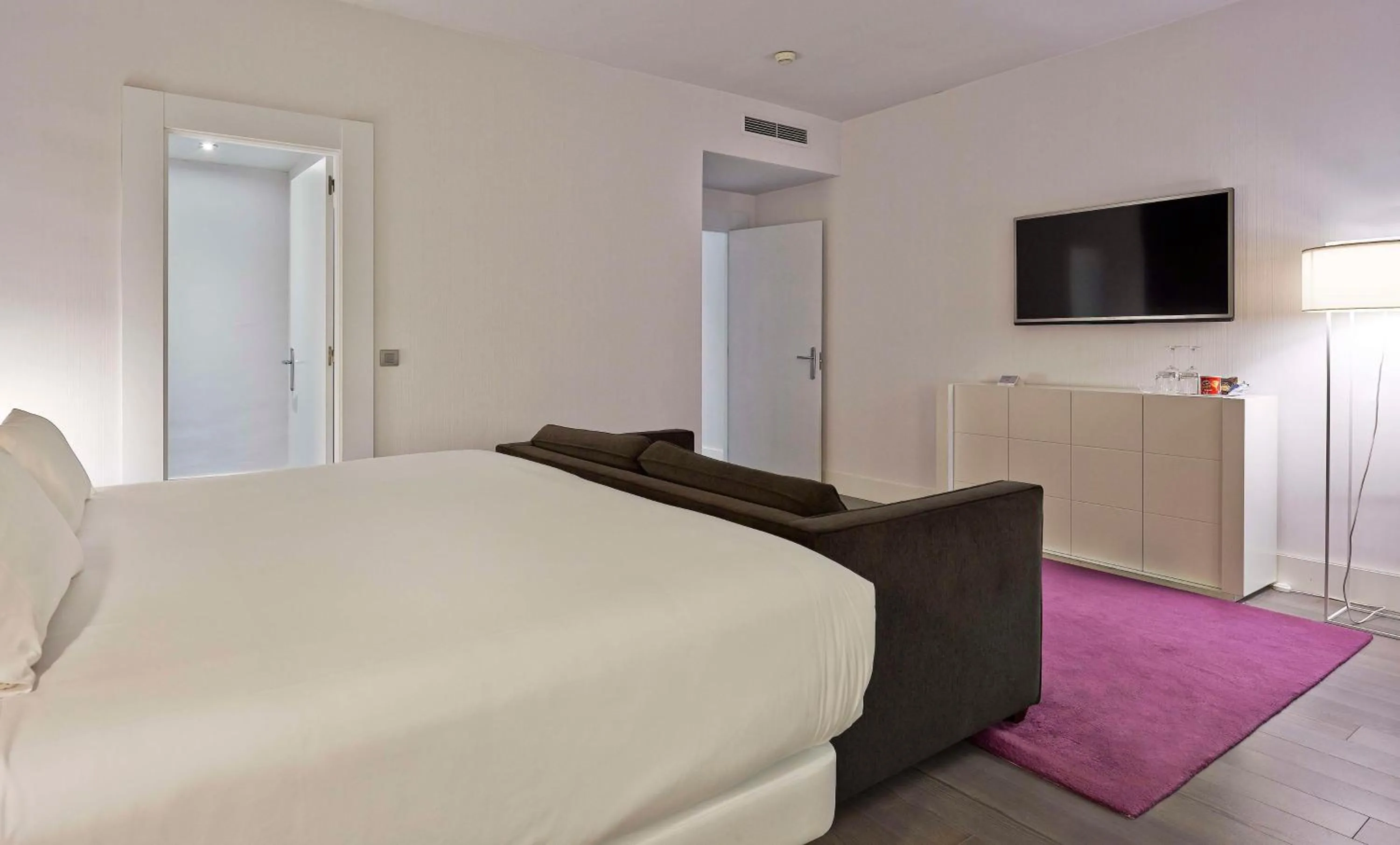 Bedroom, Bed in NH Collection Villa de Bilbao