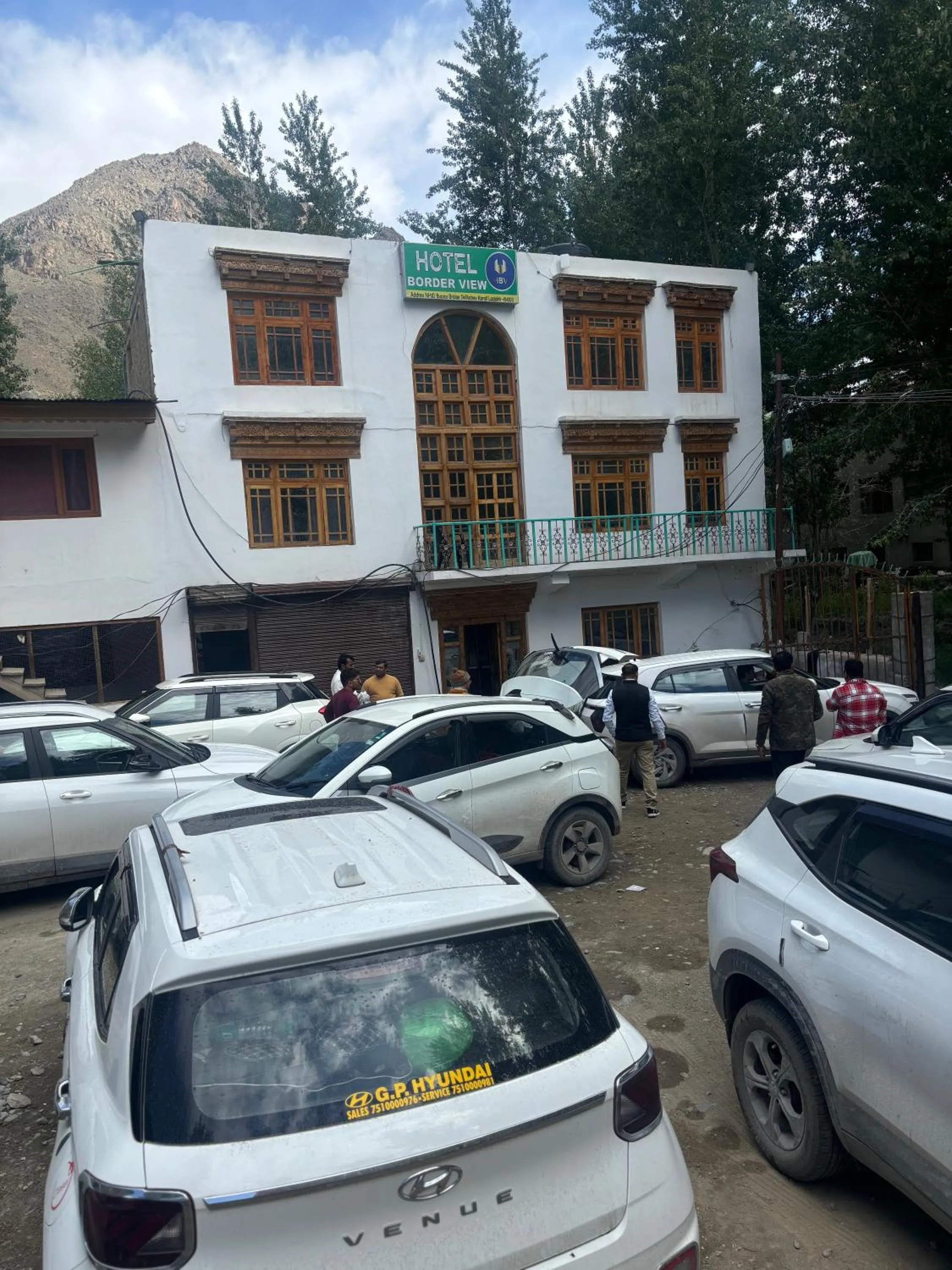 Hotel Border View