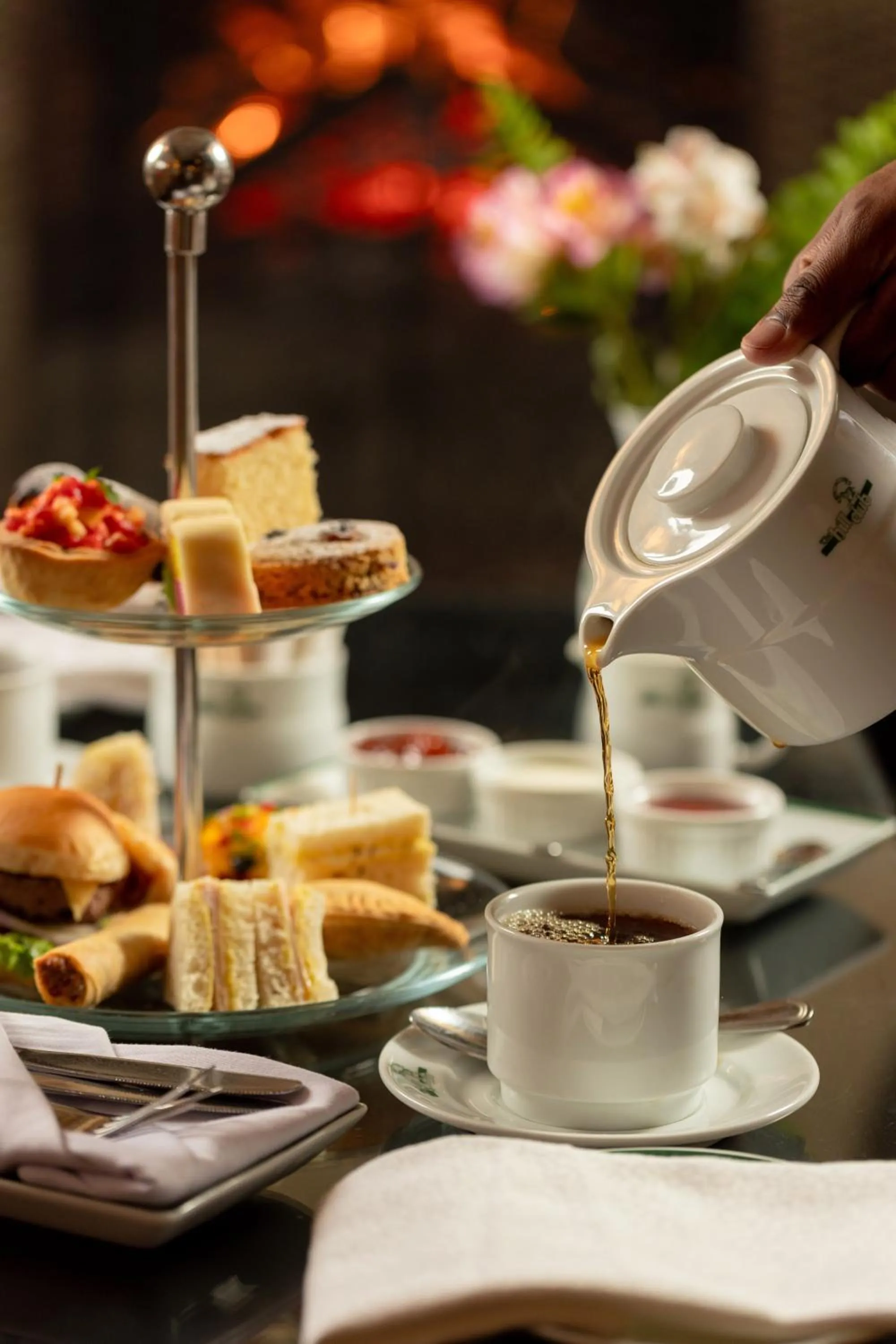 Food and drinks in The Hill Club