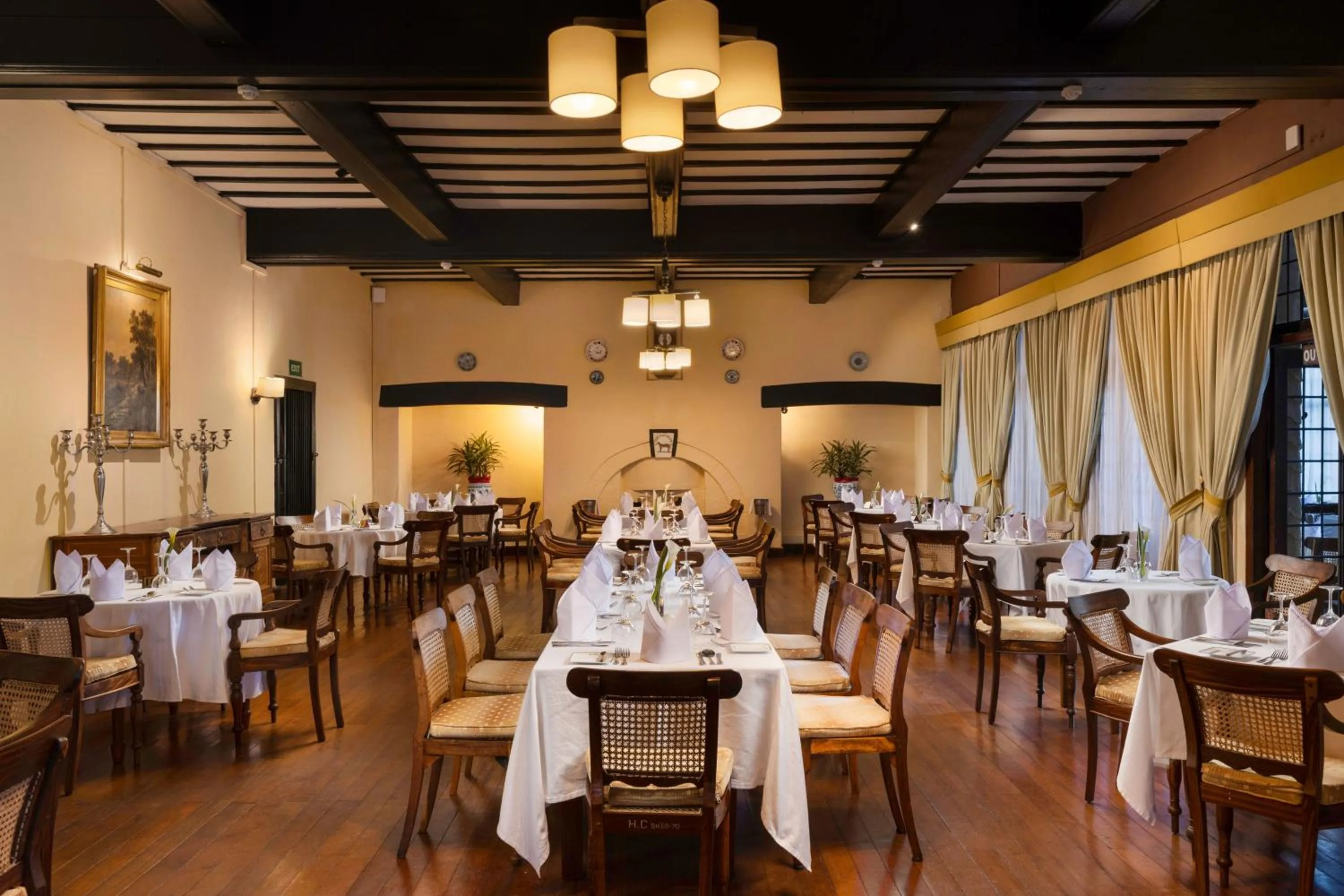 Restaurant/places to eat in The Hill Club