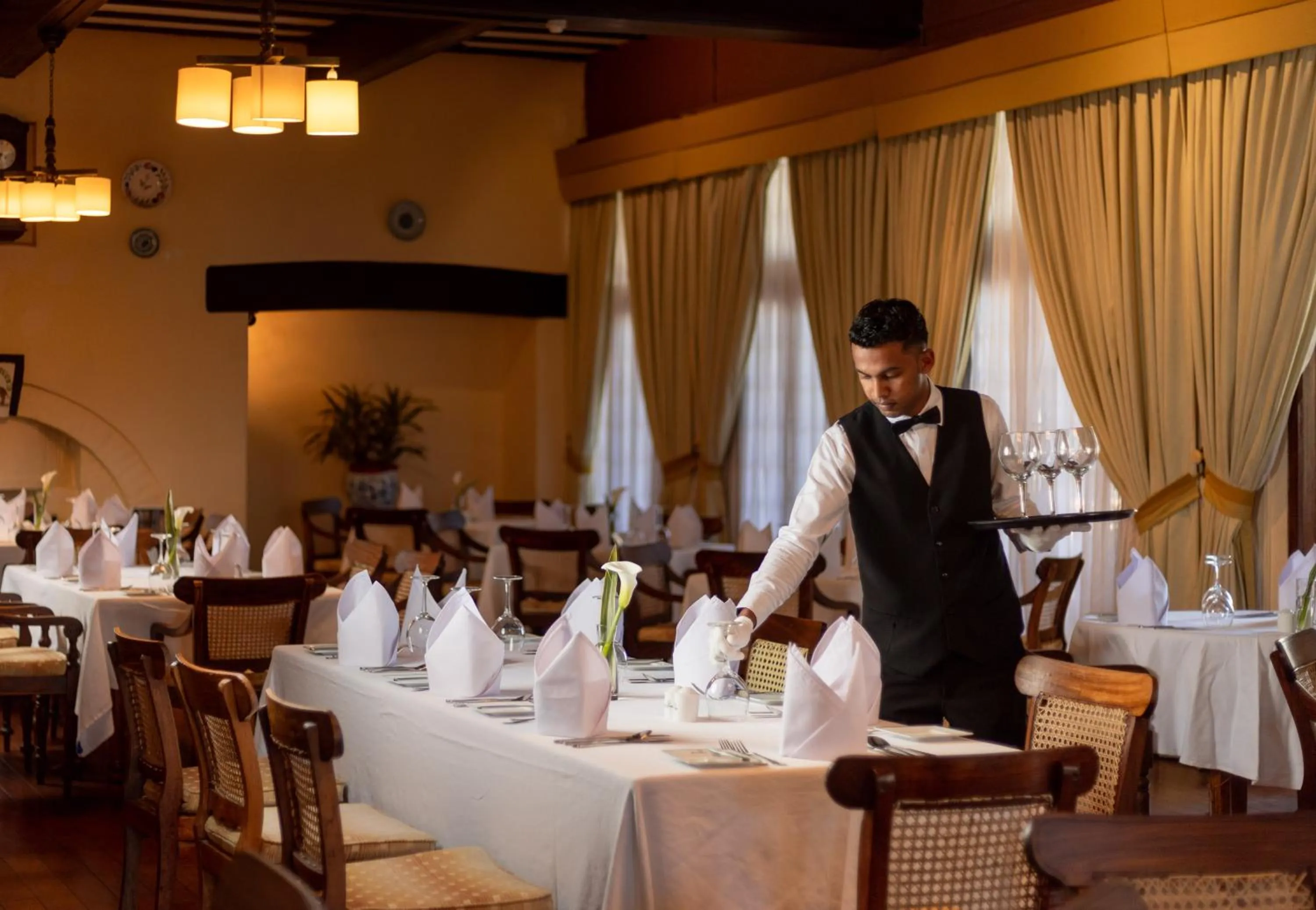 Restaurant/places to eat in The Hill Club