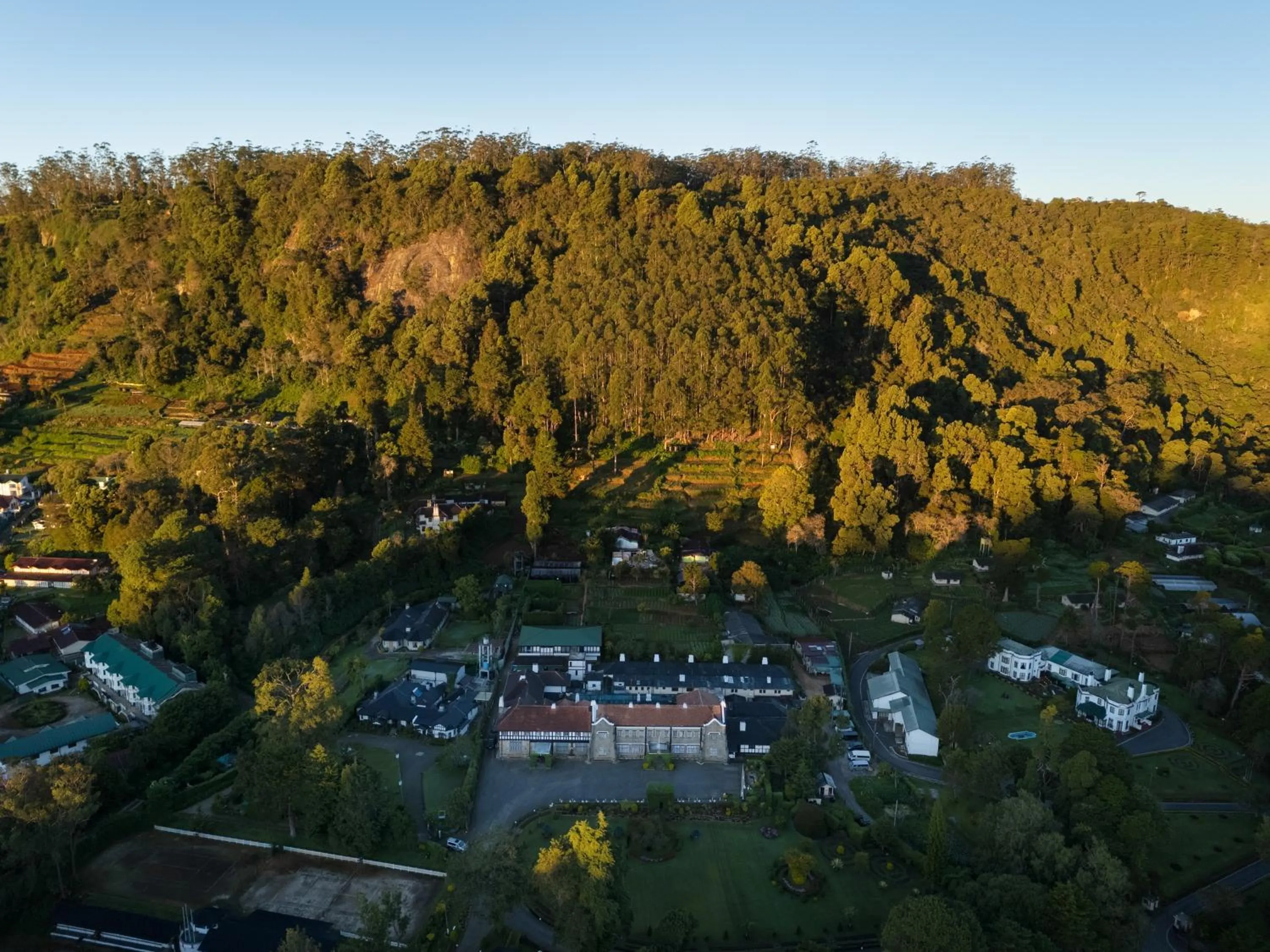 Bird's eye view in The Hill Club