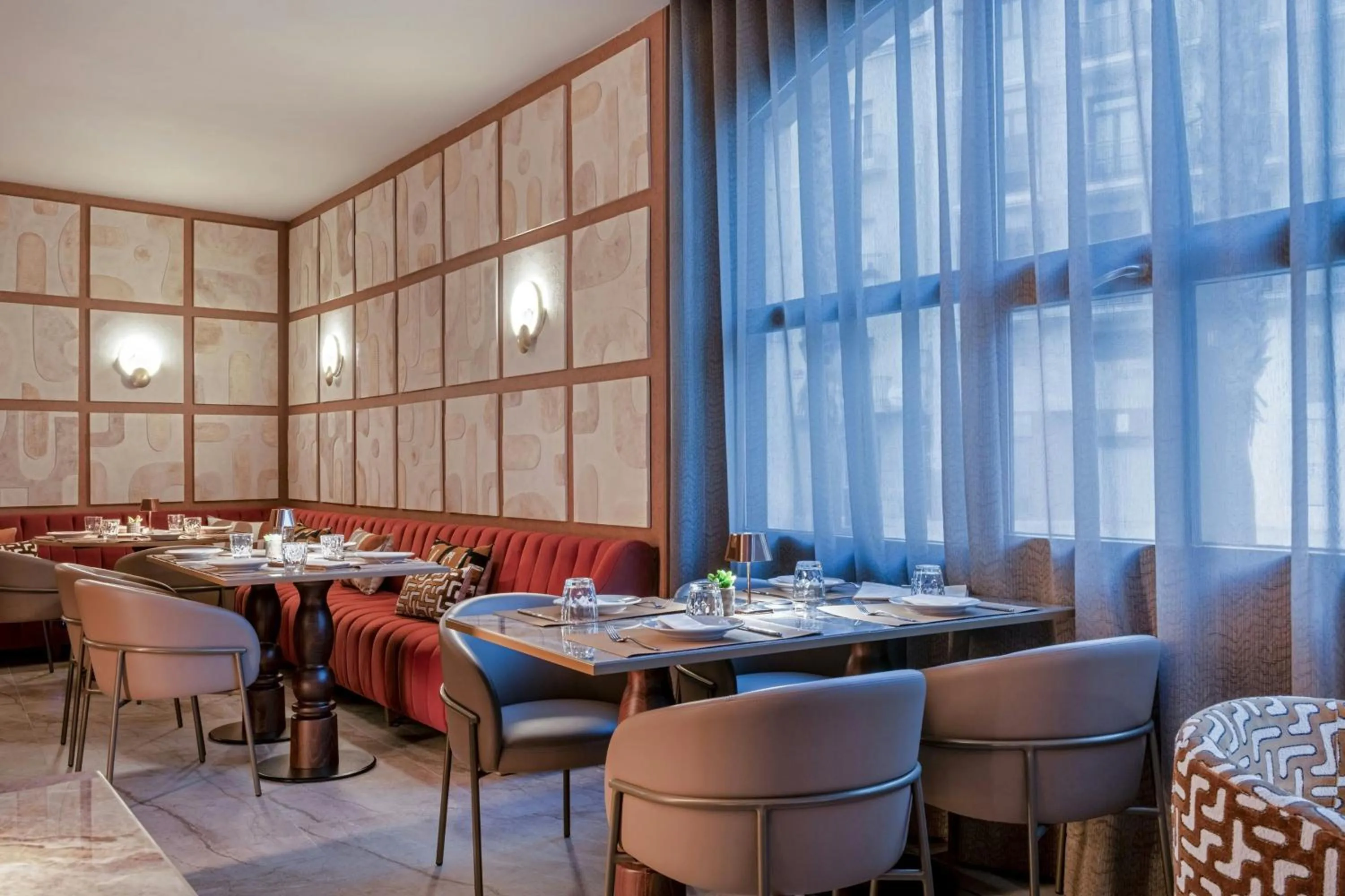 Lounge or bar in AC Hotel by Marriott Cartagena