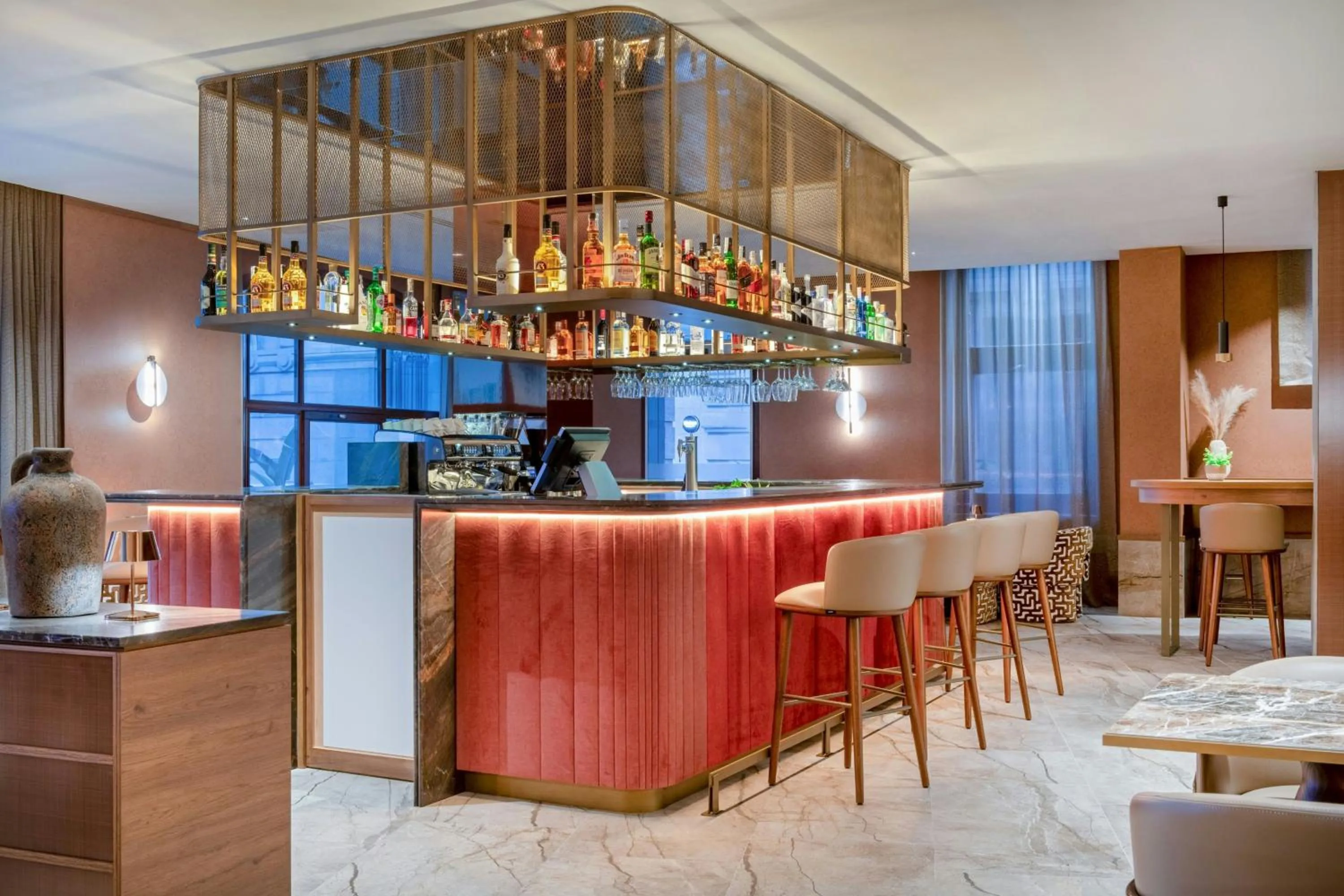Lounge or bar in AC Hotel by Marriott Cartagena