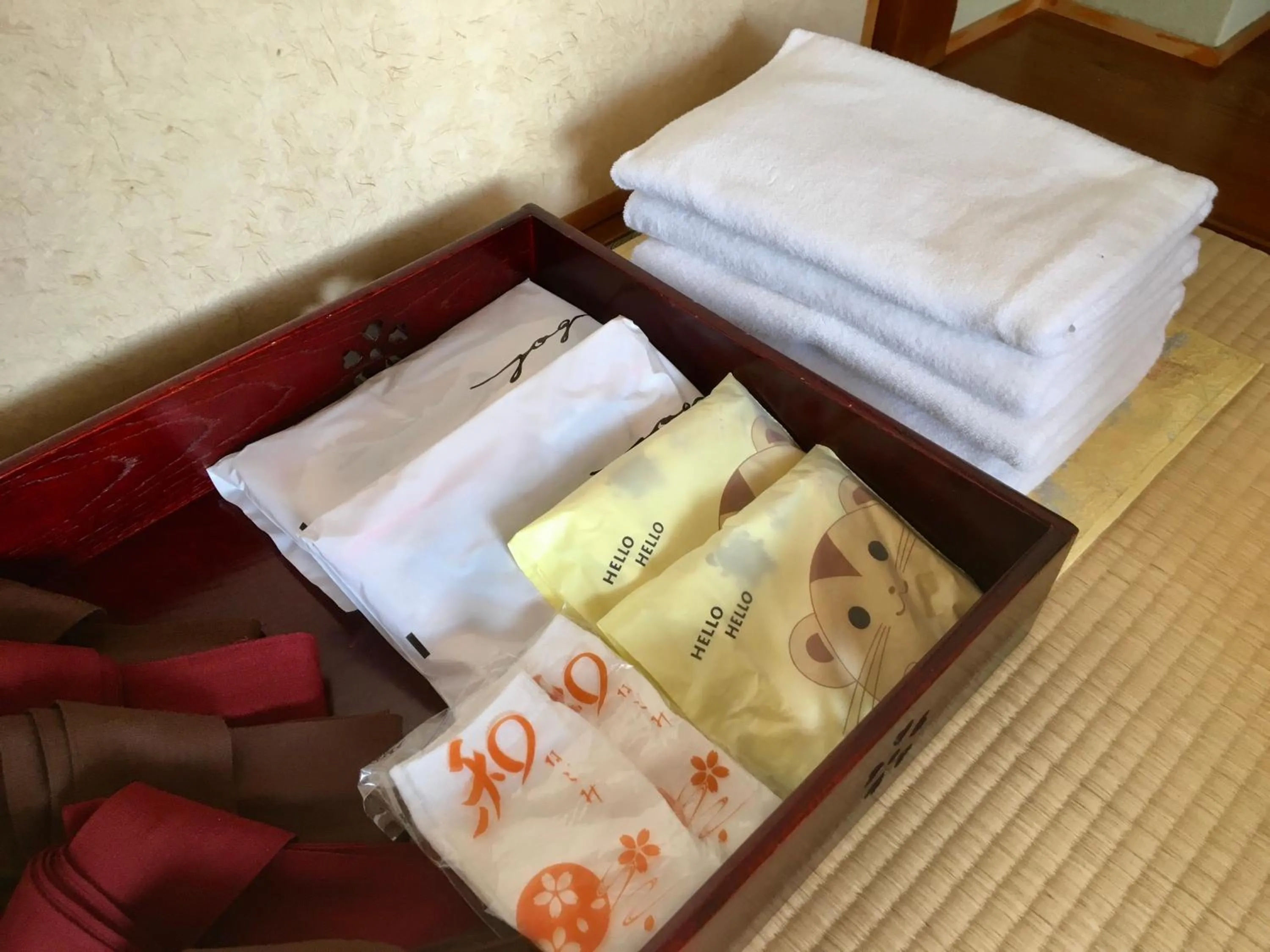 room service, Bed in Awara No Yado Yagi