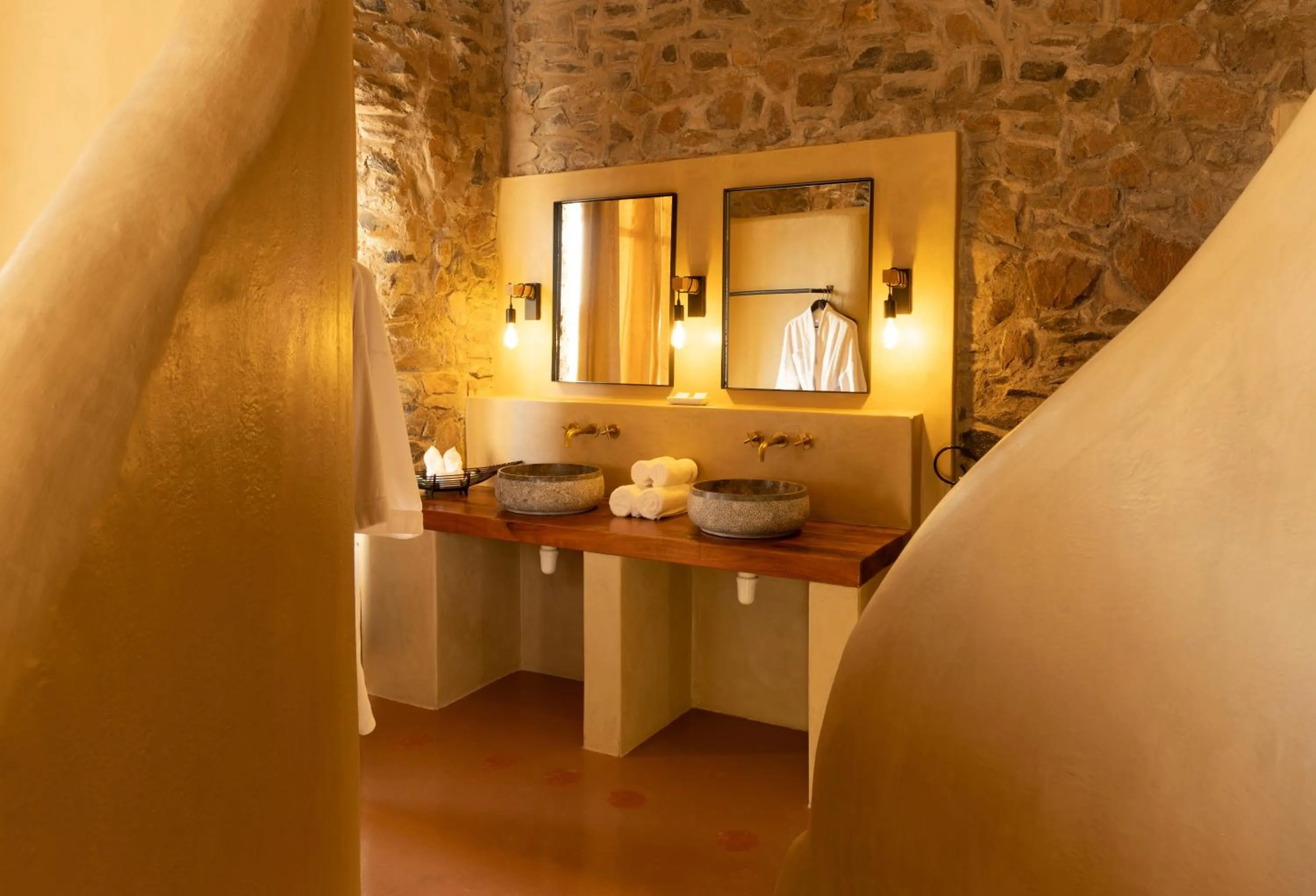 Bathroom in Le Mirage Resort & Spa