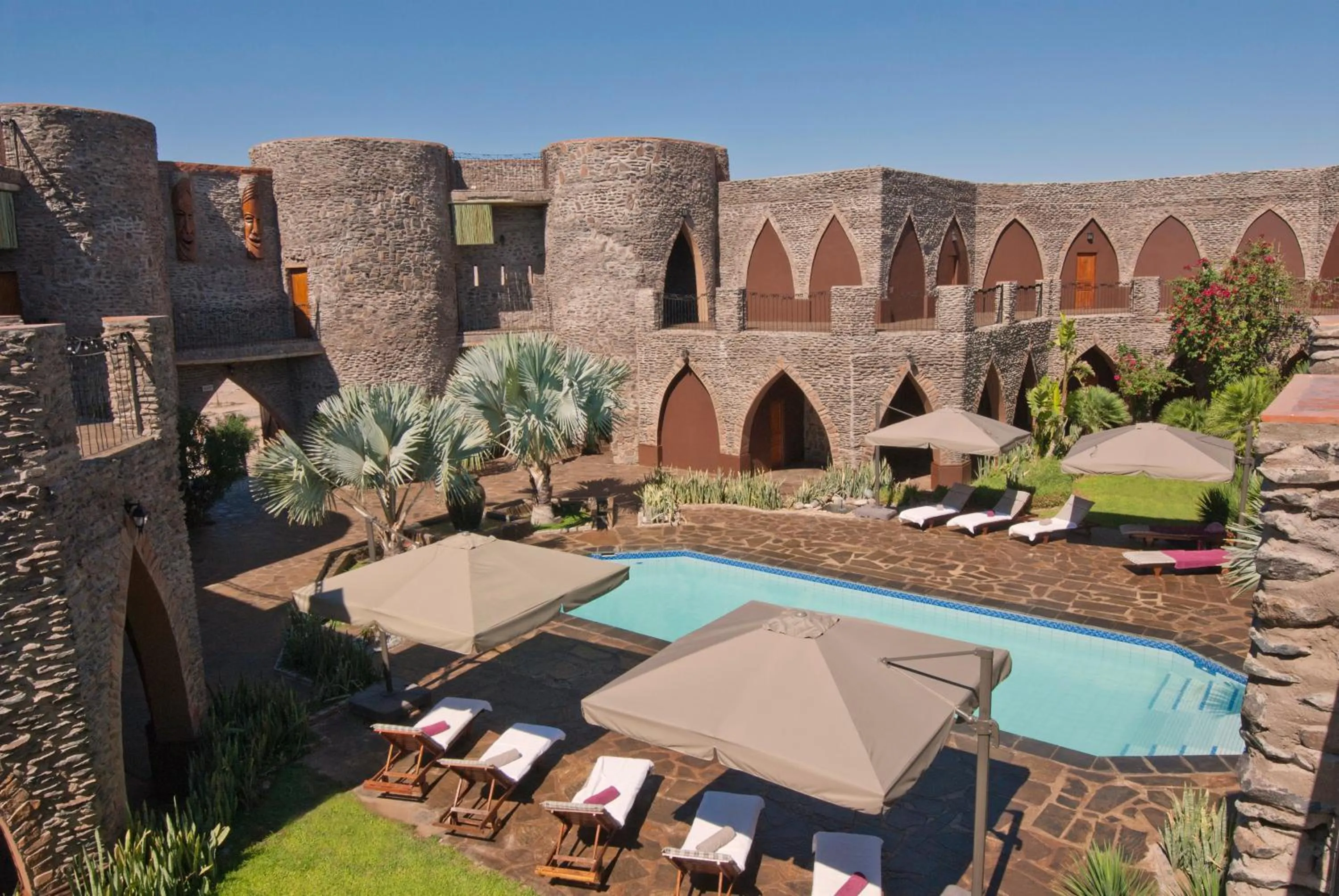 Swimming pool in Le Mirage Resort & Spa