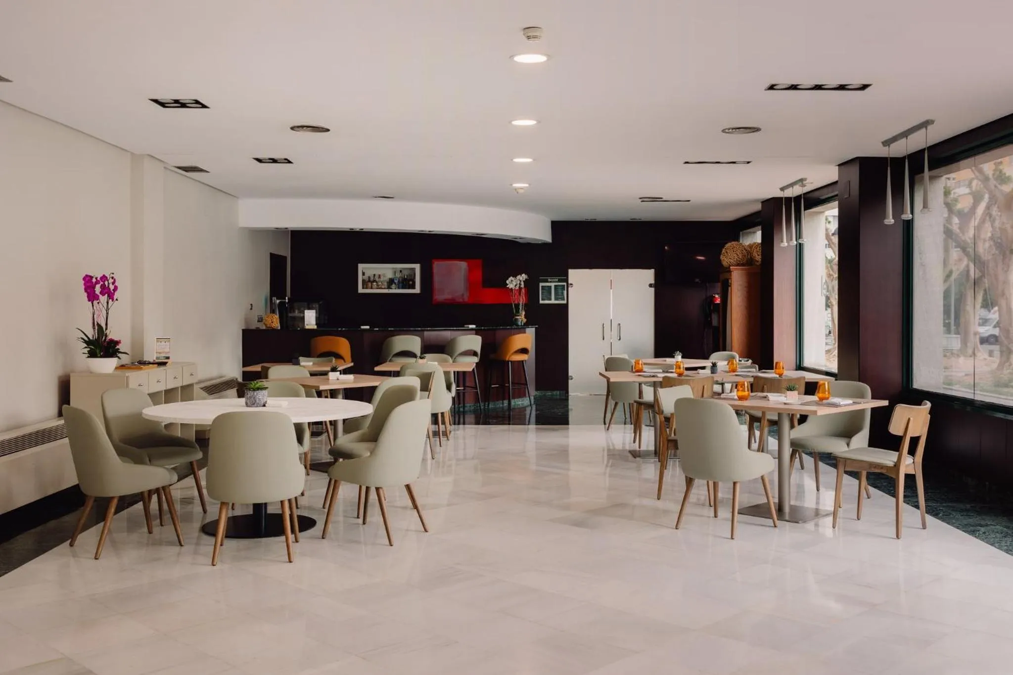 Restaurant/places to eat in Sercotel Amistad Murcia