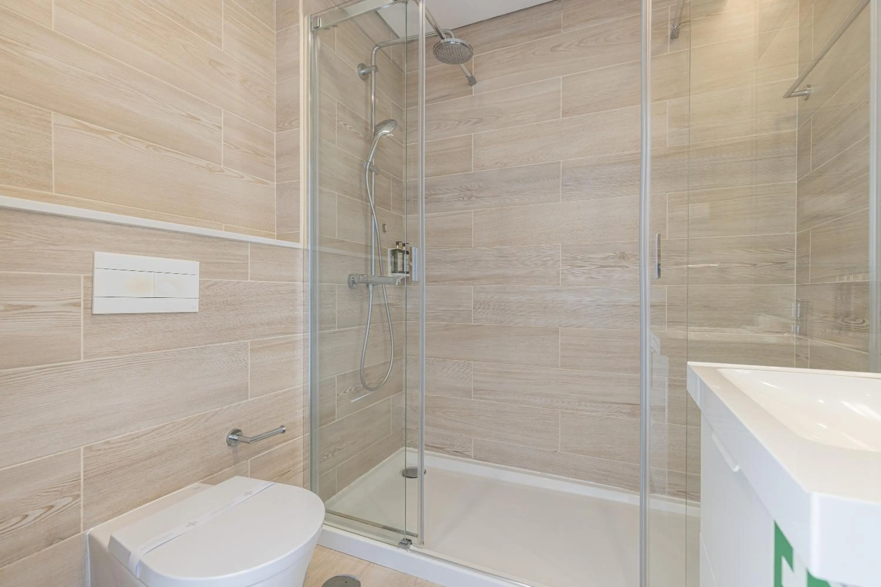 Bathroom in Garcia 28 by LovelyStay