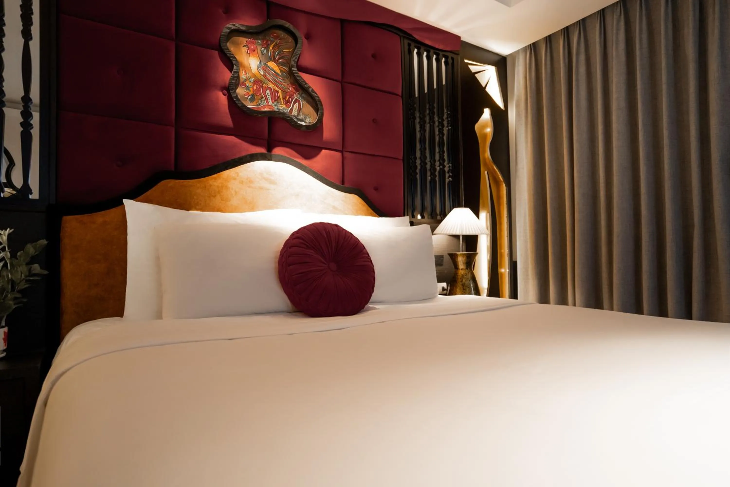 Bed in Hanoi Center Silk Classic Hotel & Travel