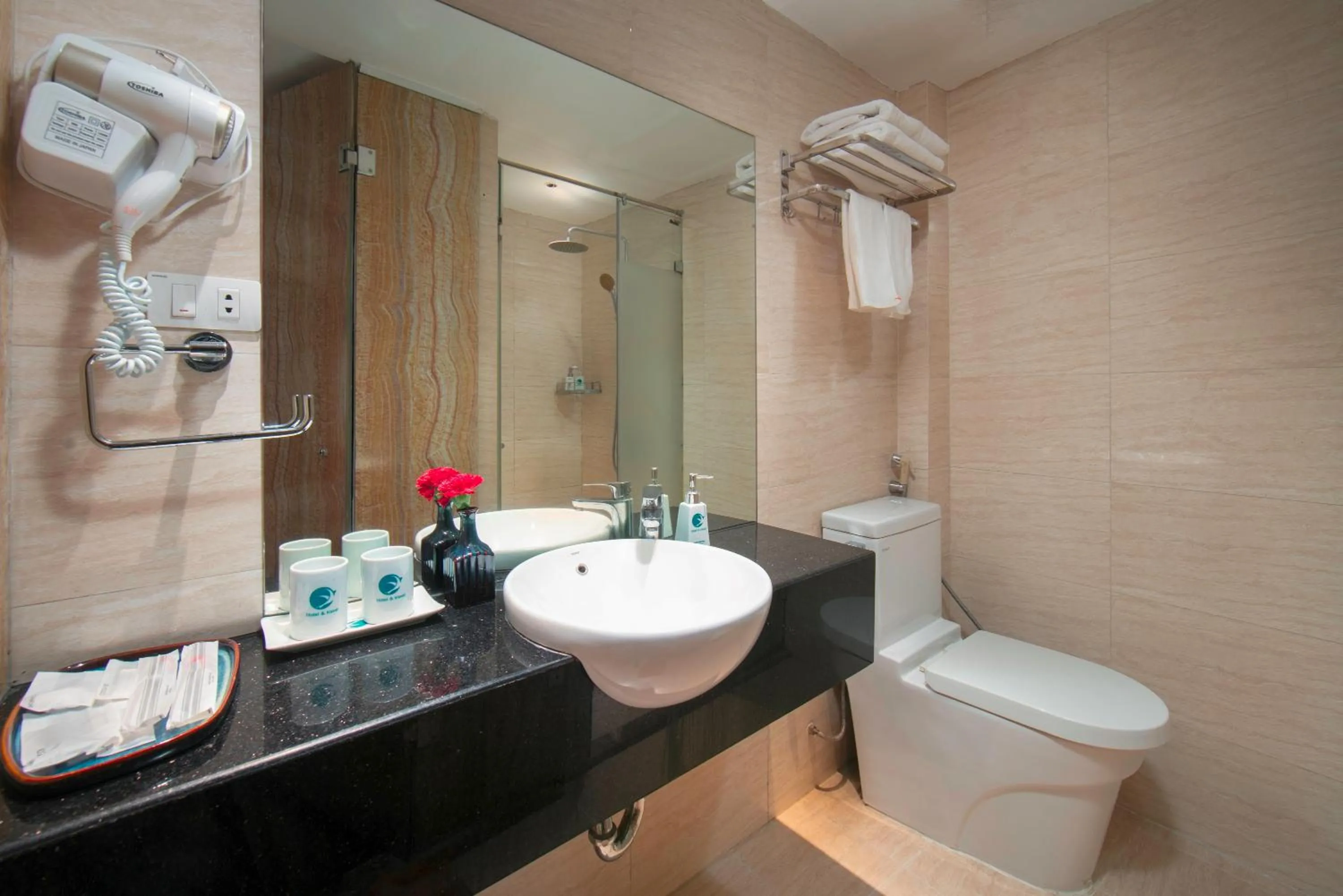 Shower in Hanoi Center Silk Classic Hotel & Travel