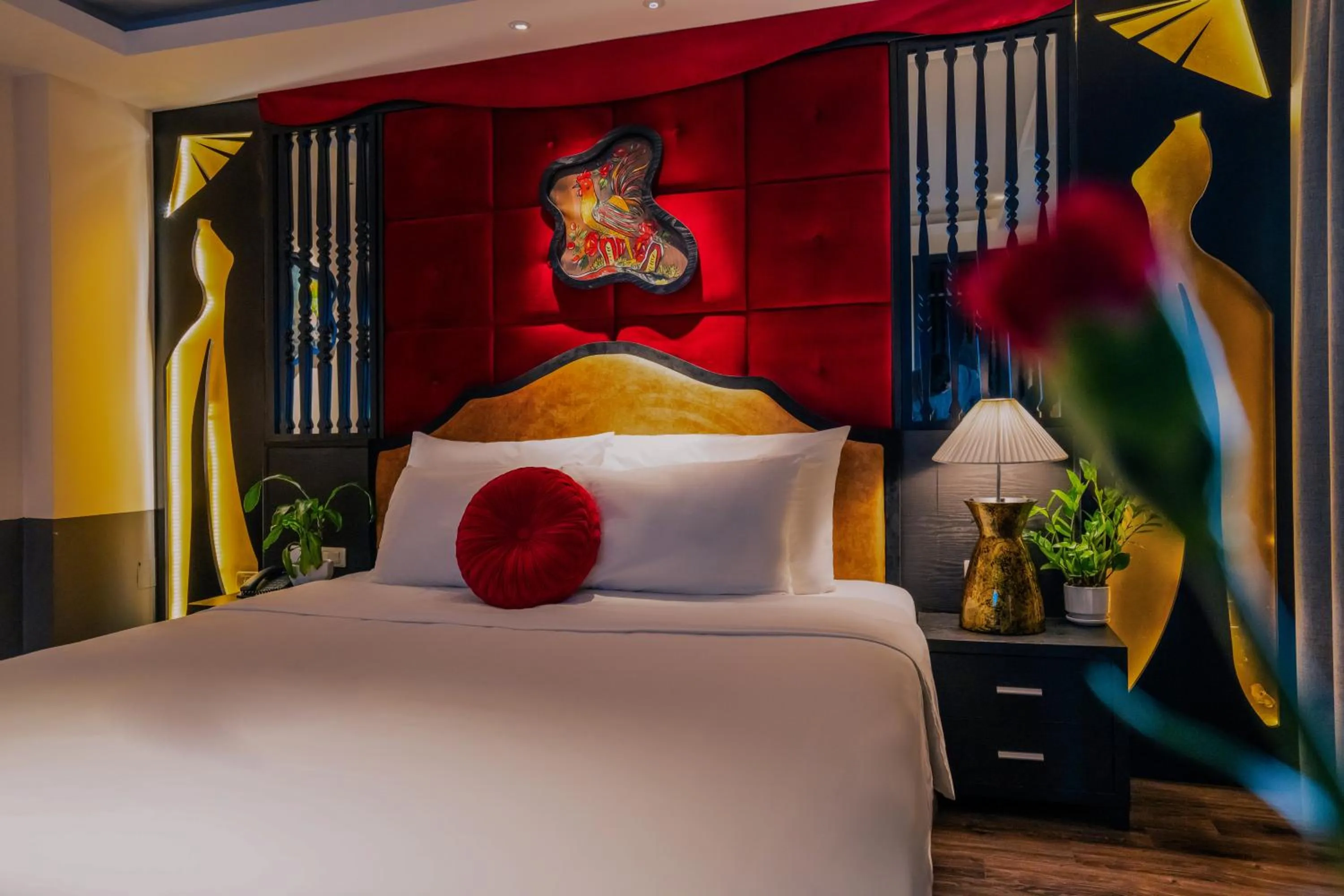 Bed in Hanoi Center Silk Classic Hotel & Travel