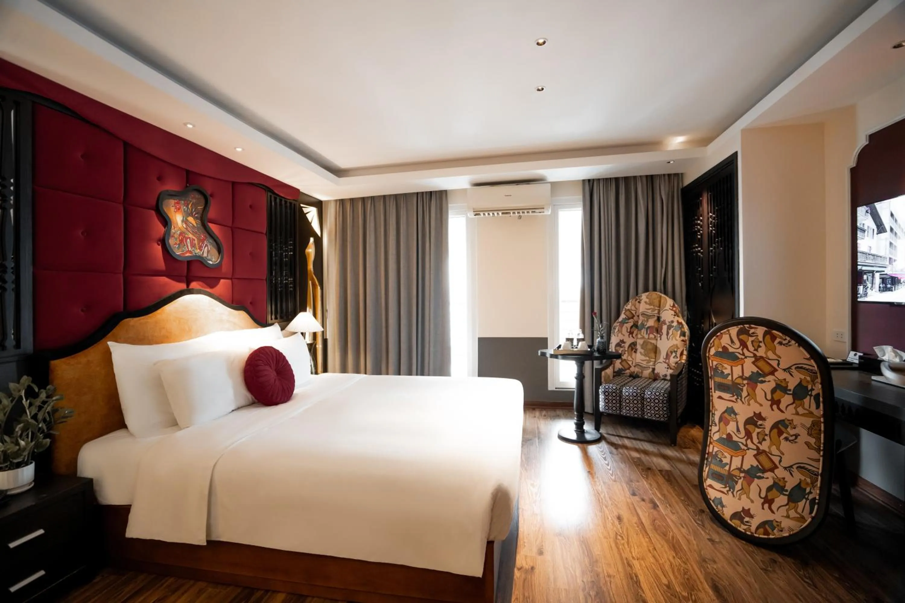 Bed in Hanoi Center Silk Classic Hotel & Travel