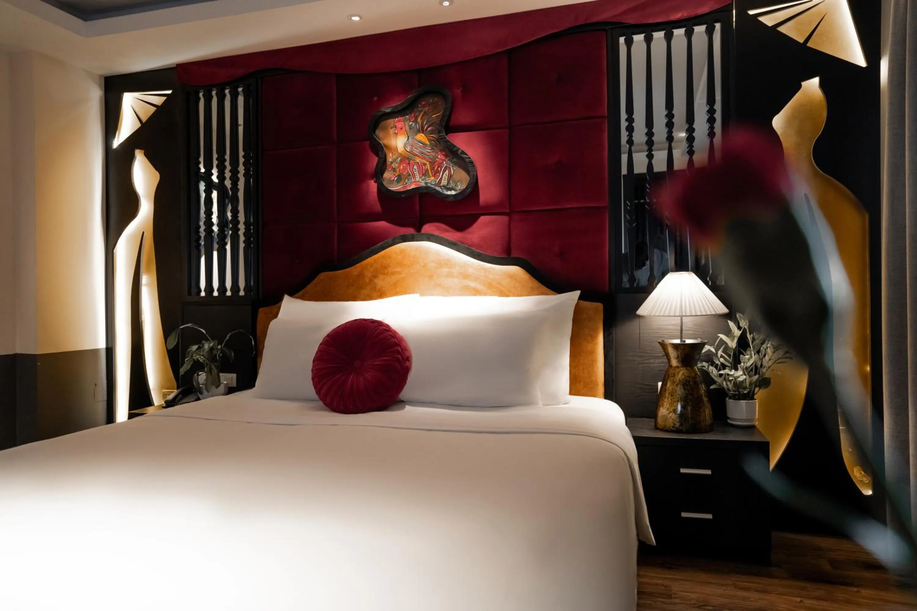 Bed in Hanoi Center Silk Classic Hotel & Travel