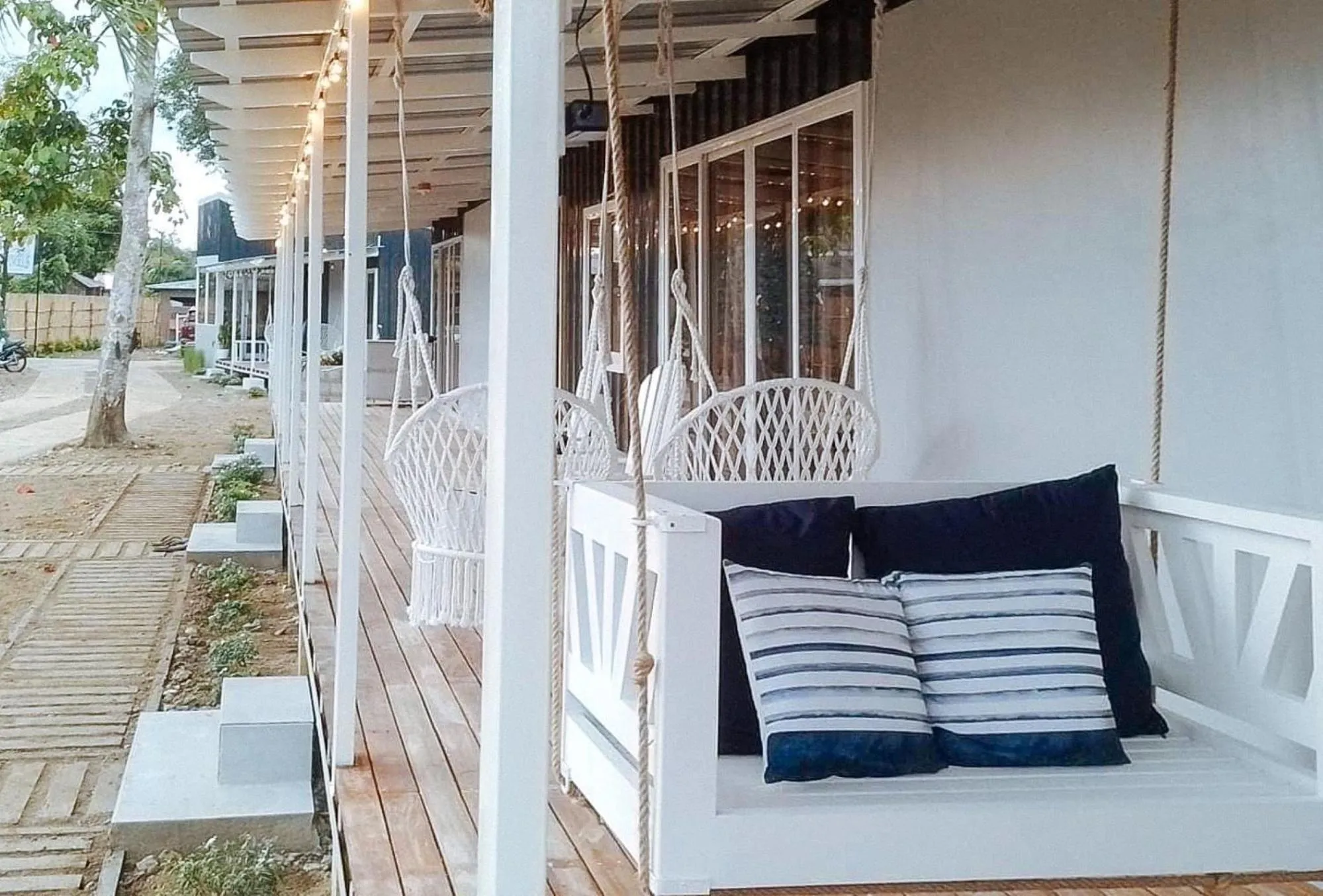 Patio in Angels Bed and Breakfast Sipalay City by RedDoorz