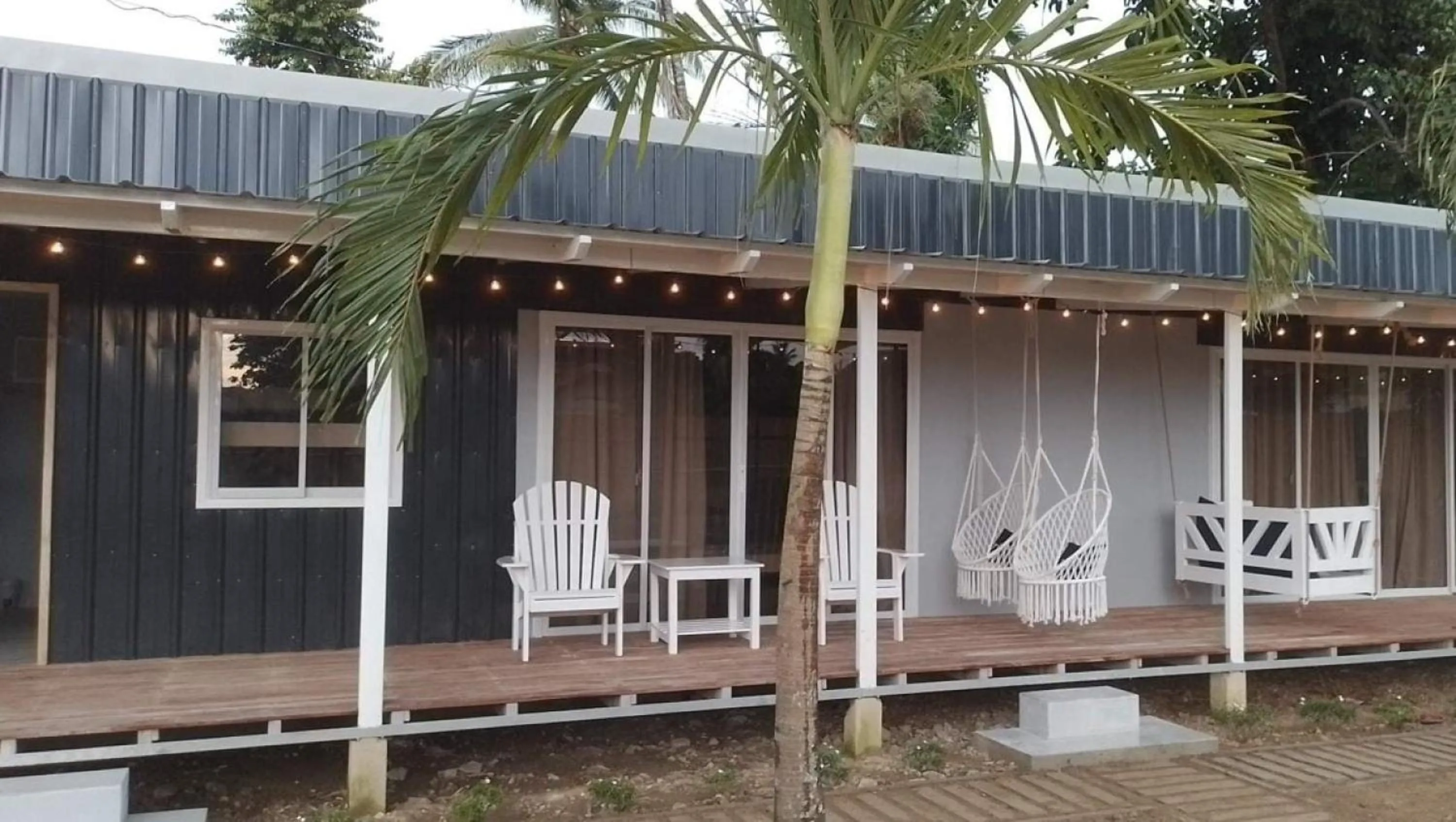 Angels Bed and Breakfast Sipalay City by RedDoorz