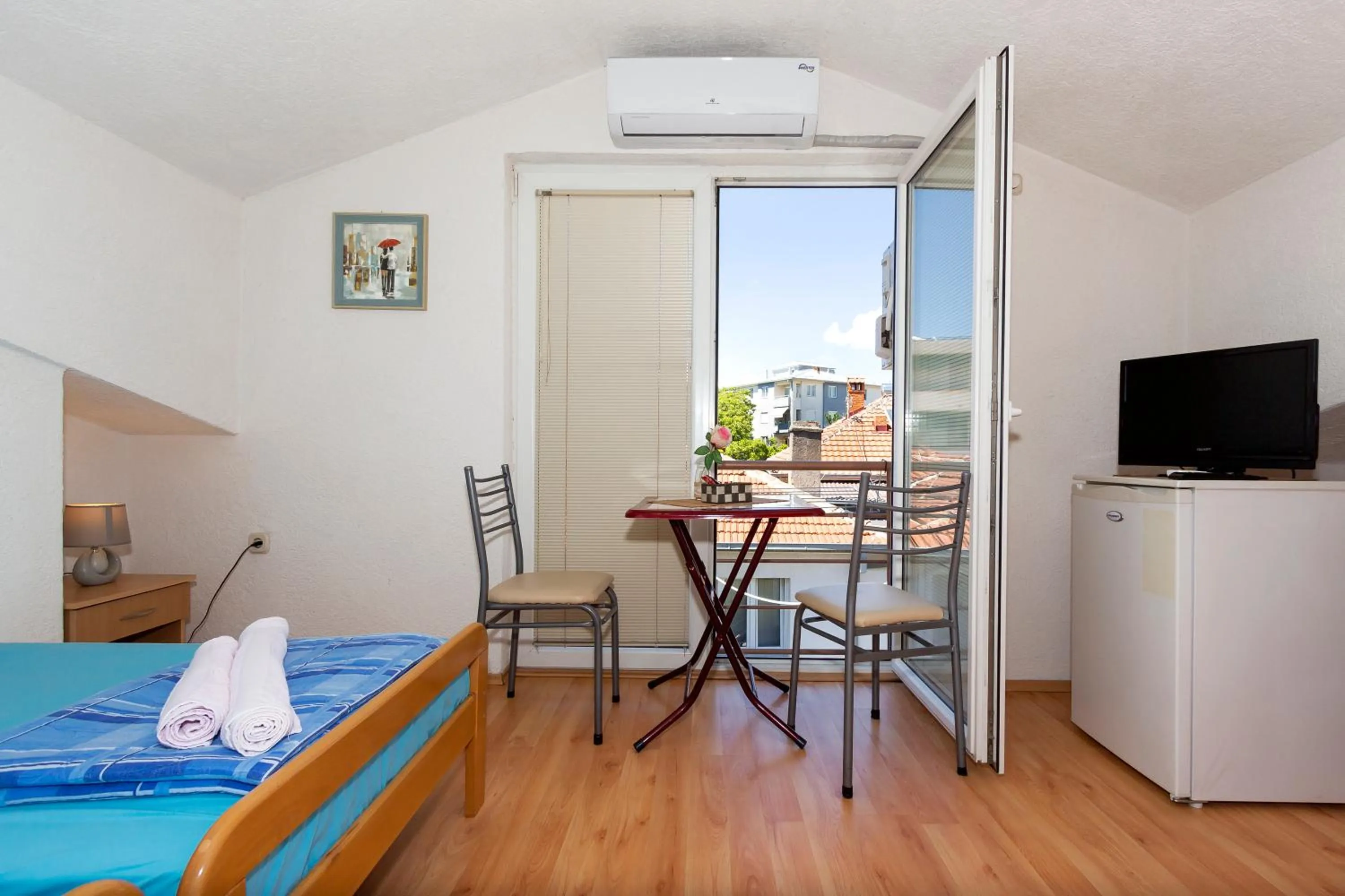 Bed in Bogdanoski Studios & Guest Rooms