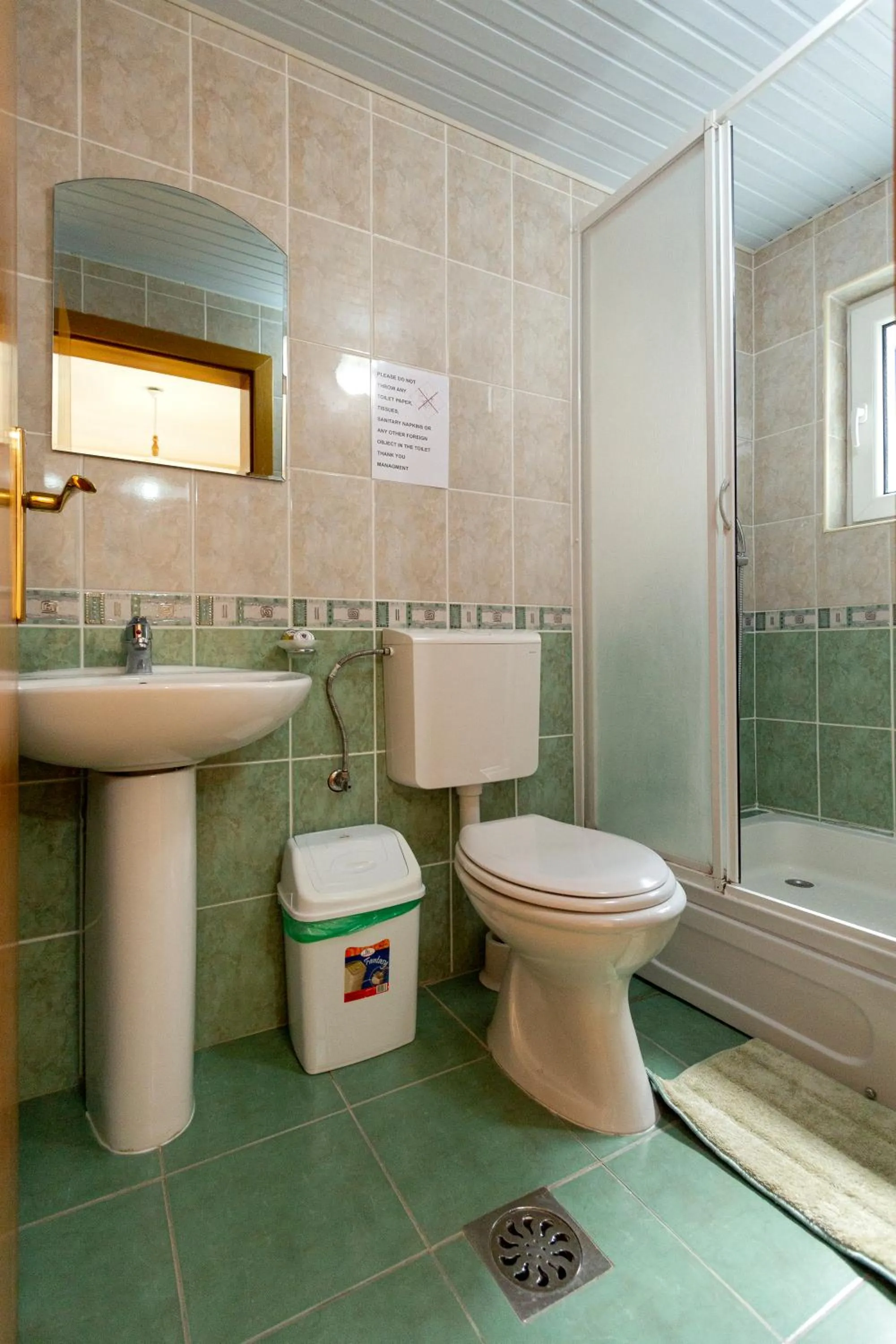 Bogdanoski Studios & Guest Rooms