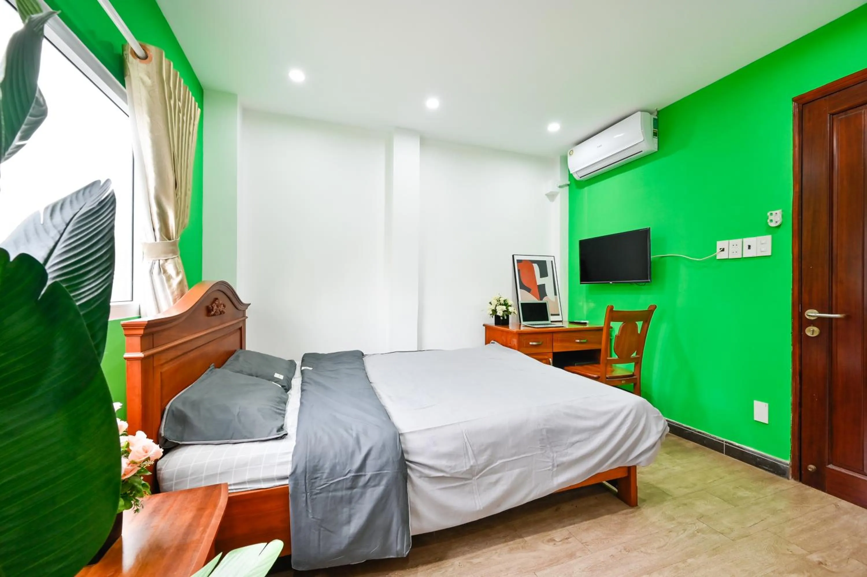 Bed in Sen Vivian Home