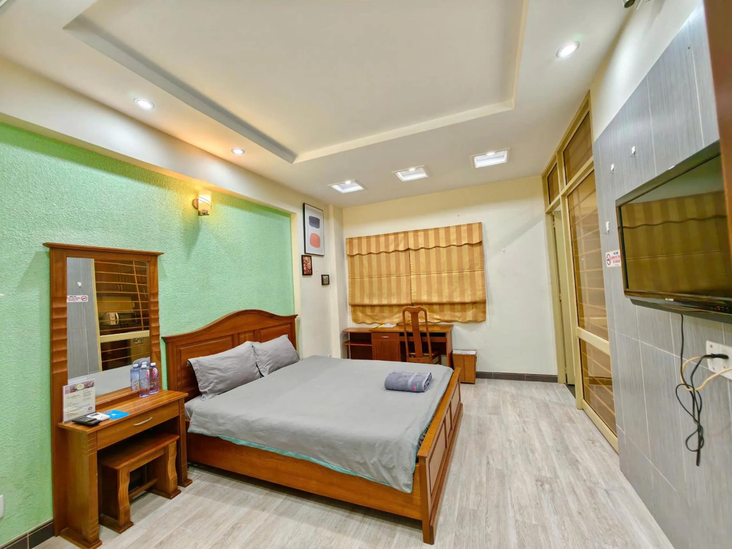 Bed in Sen Vivian Home